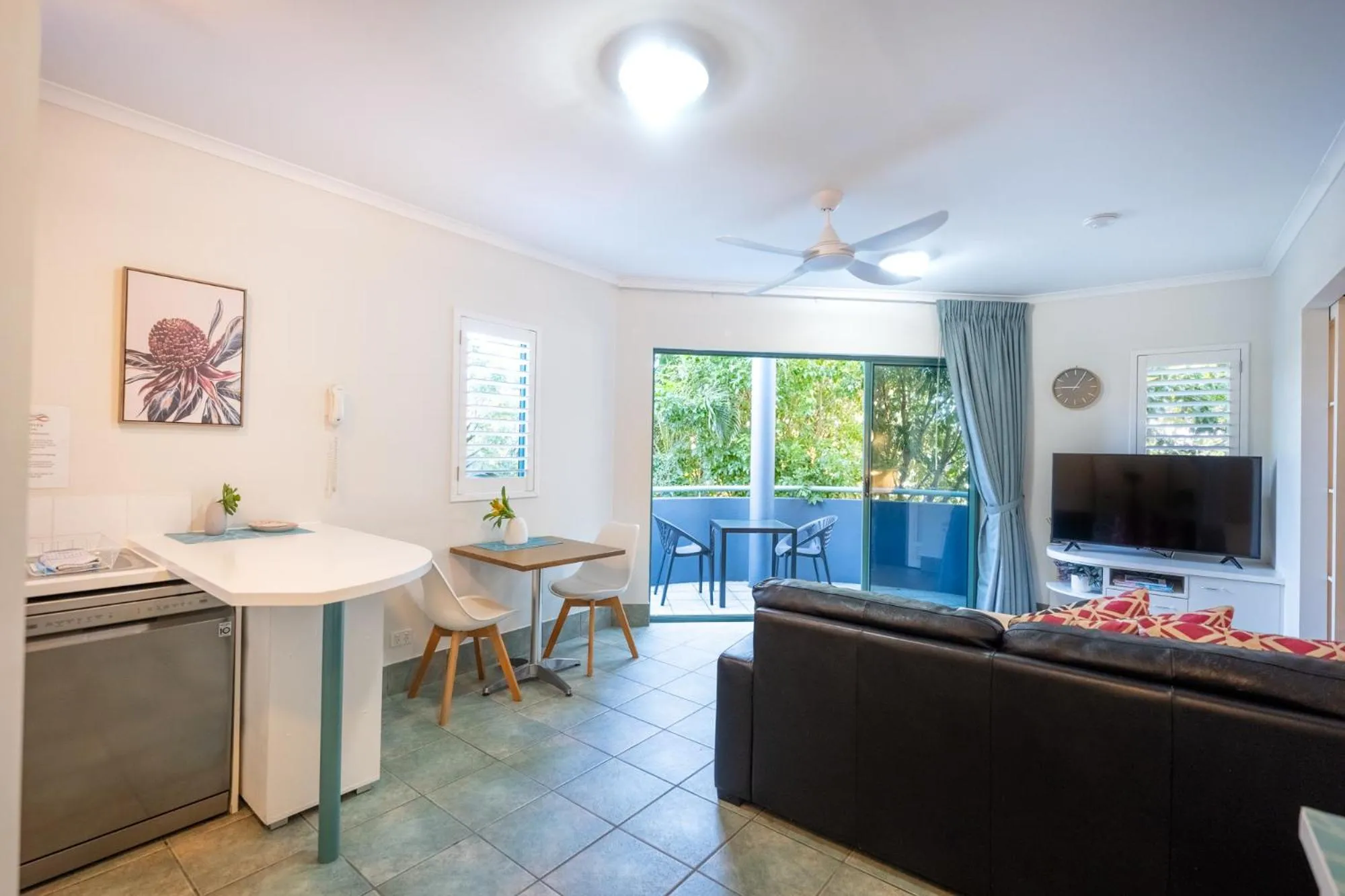 TV and multimedia in Noosa River Sandy Shores