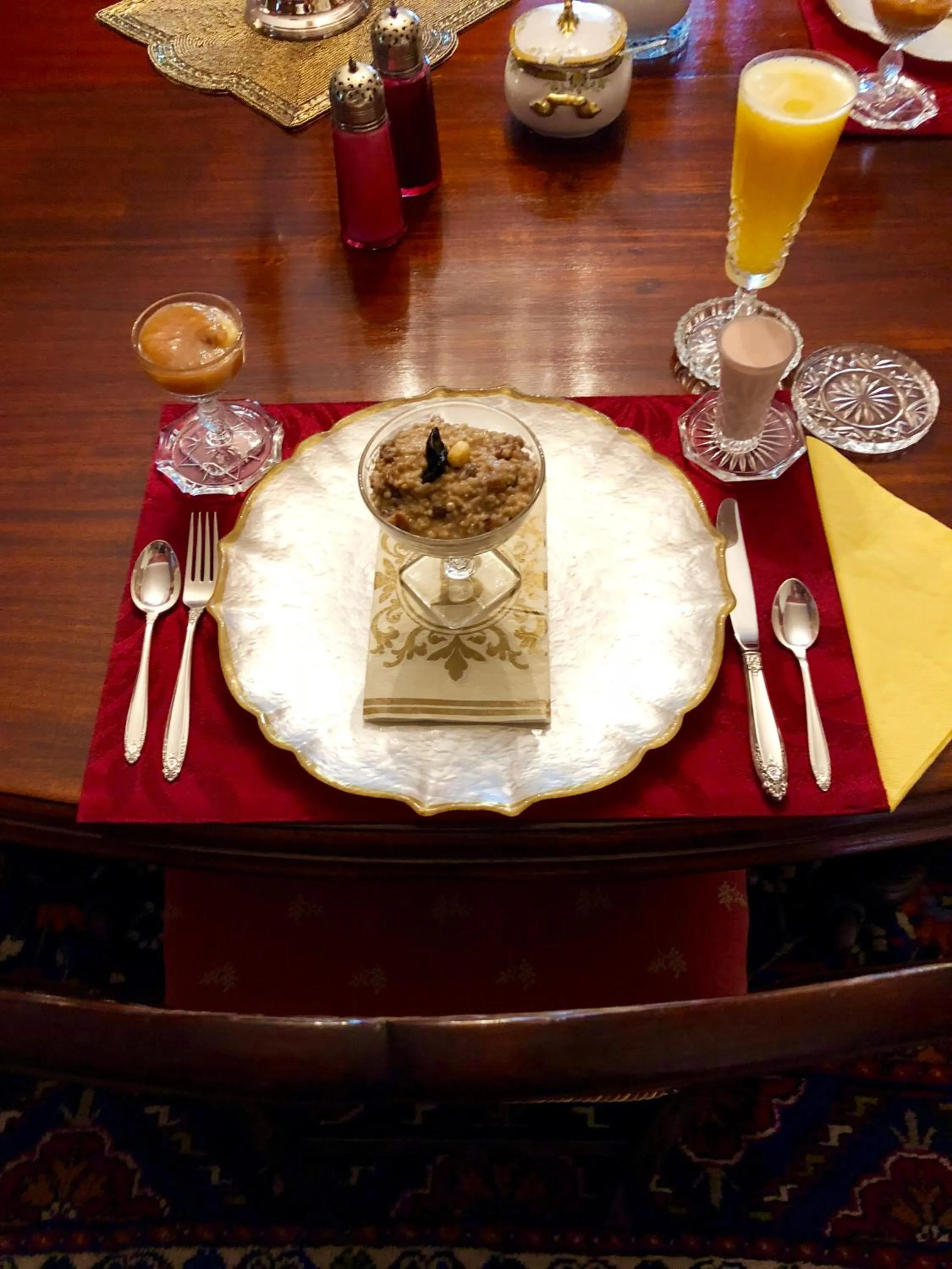 Food and drinks in 1000 Islands Bed and Breakfast-The Bulloch House