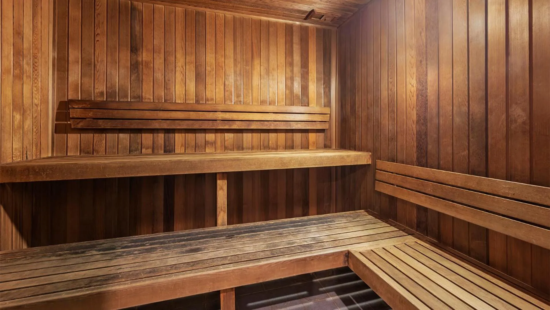 Sauna in Oaks Brisbane Festival Suites