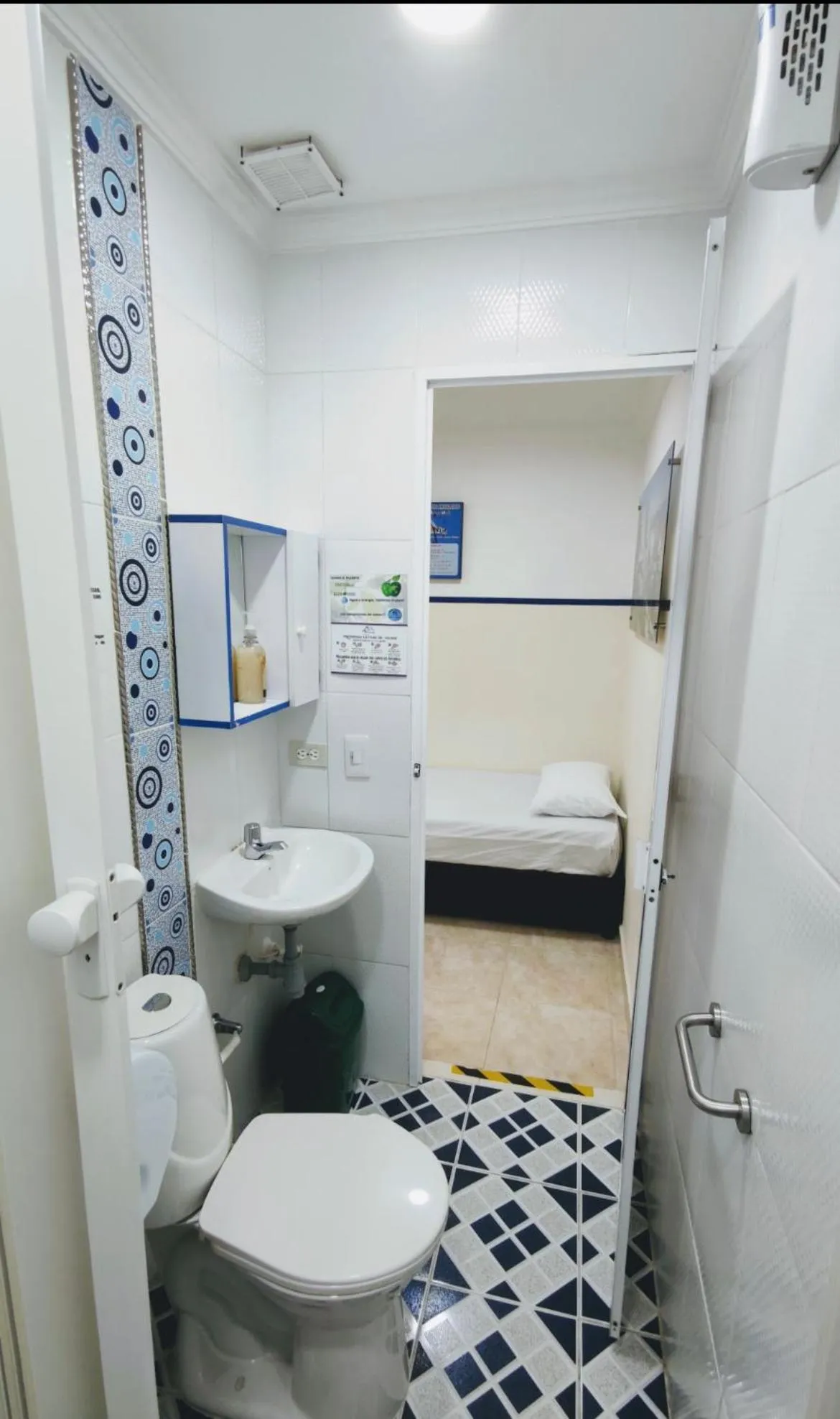 Bathroom in Casa Hotel Manco Mora