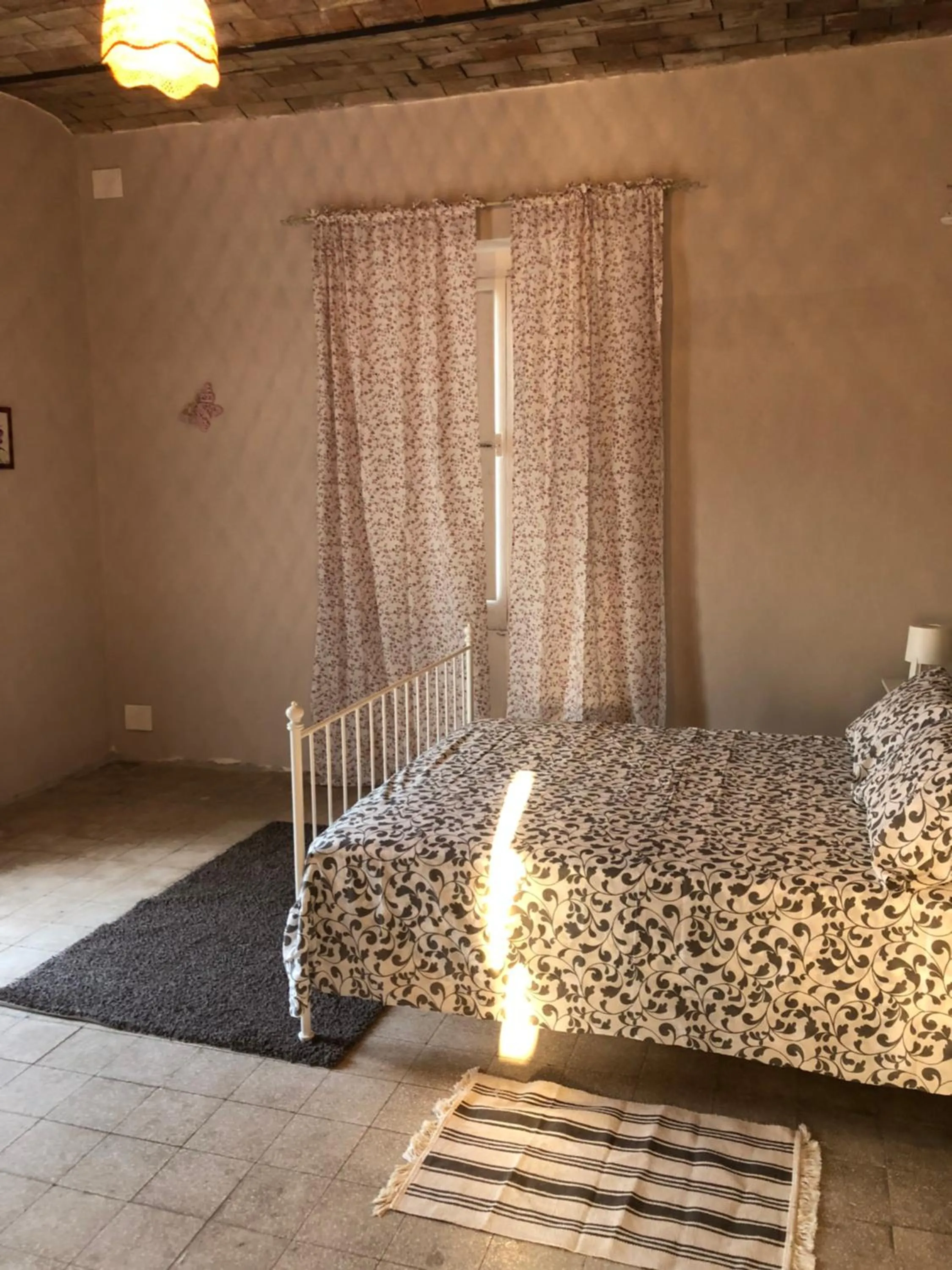 Bedroom, Bed in Decri resort