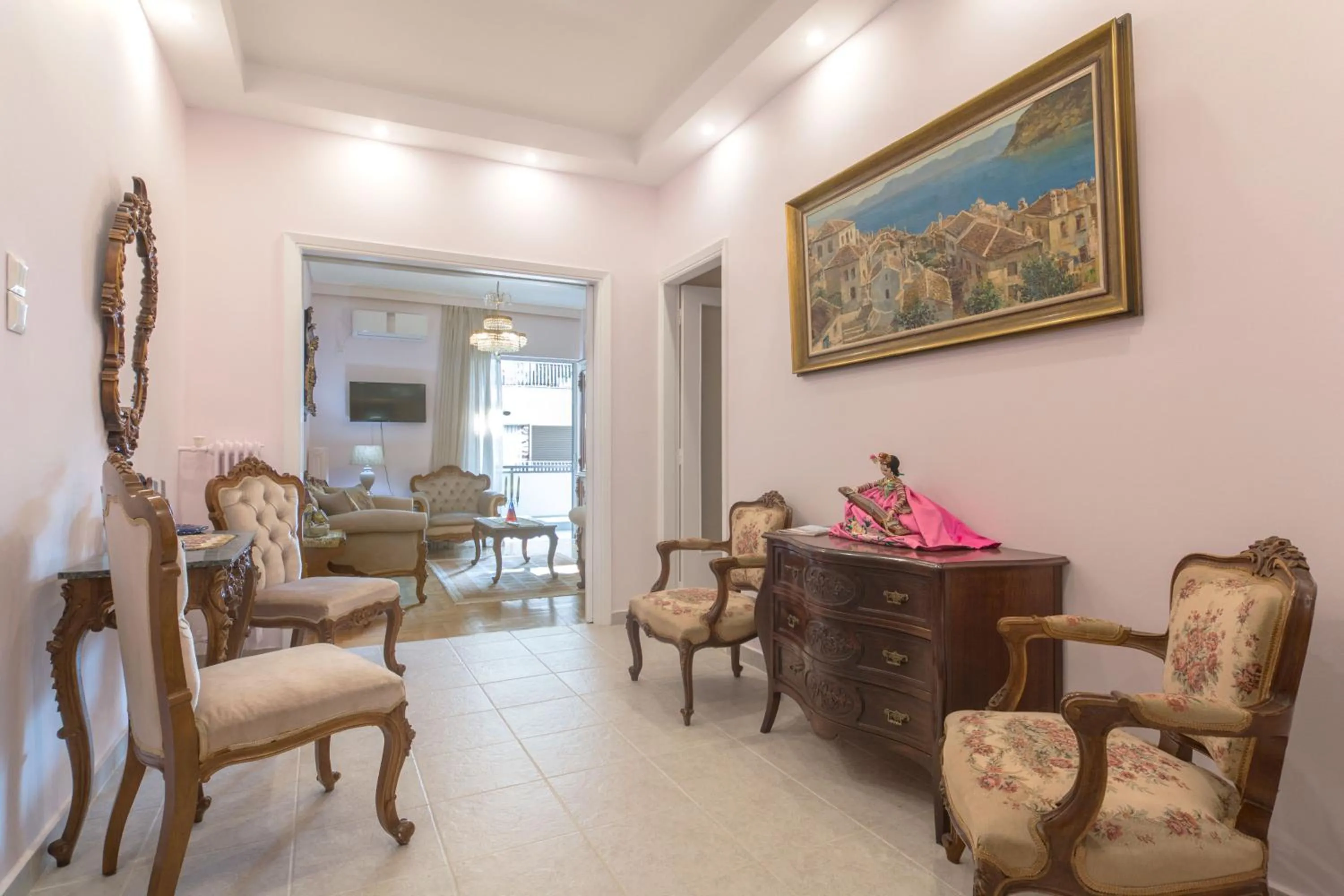Lovely Apartment in Athens