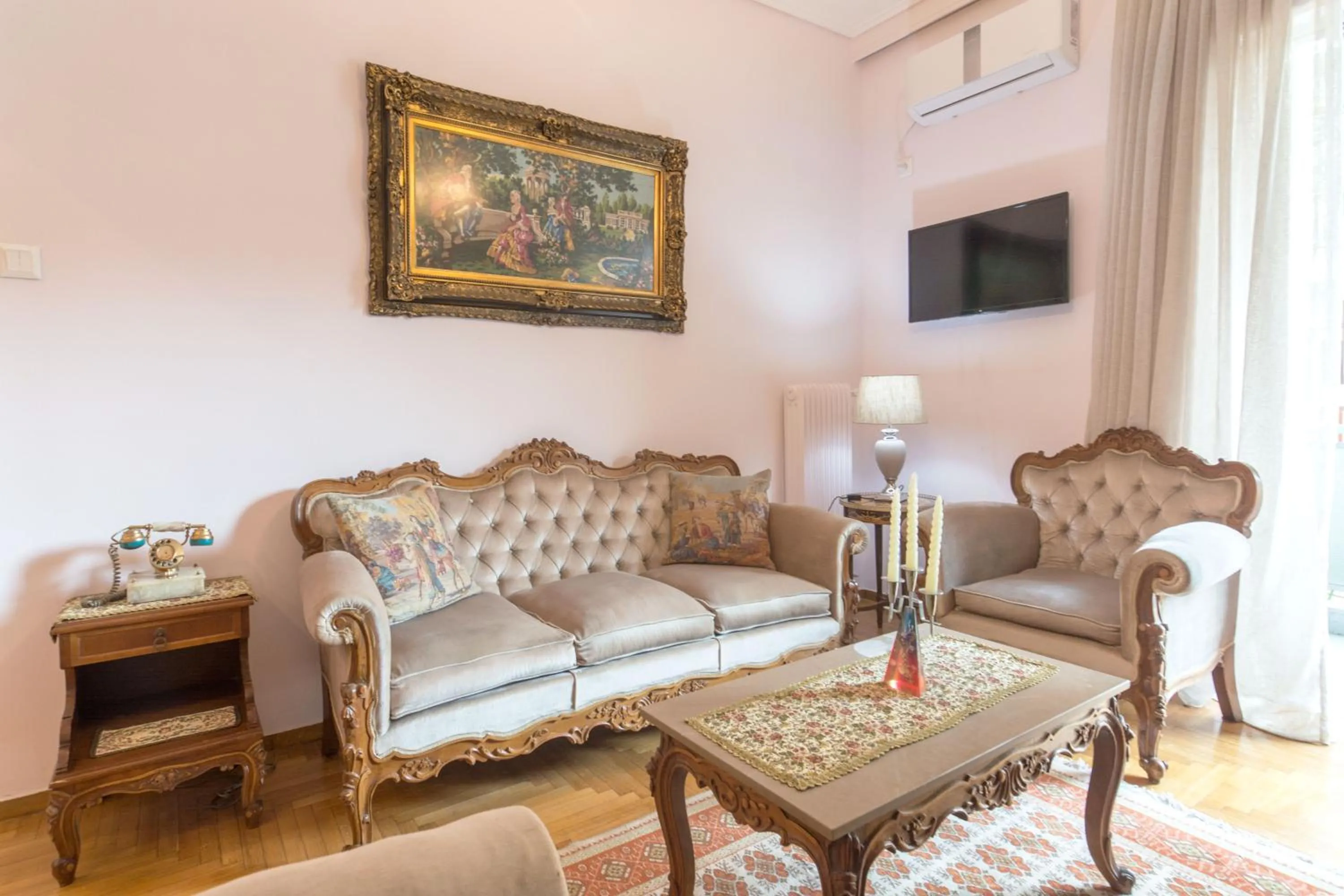 Lovely Apartment in Athens