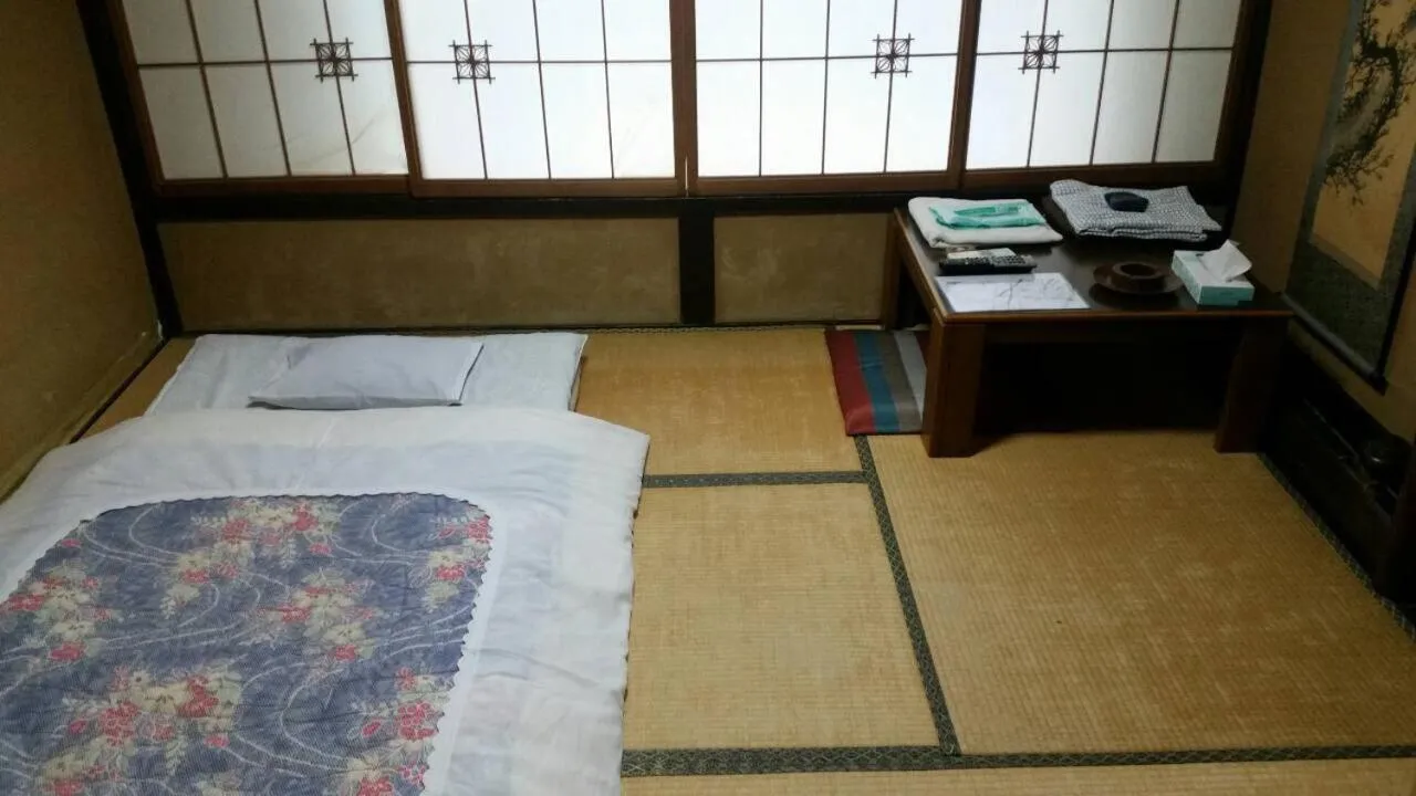 Bed in Tobaya Ryokan