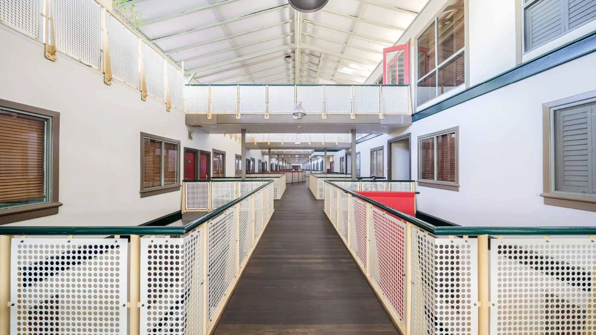 Property building in Oaks Sydney Goldsbrough Suites