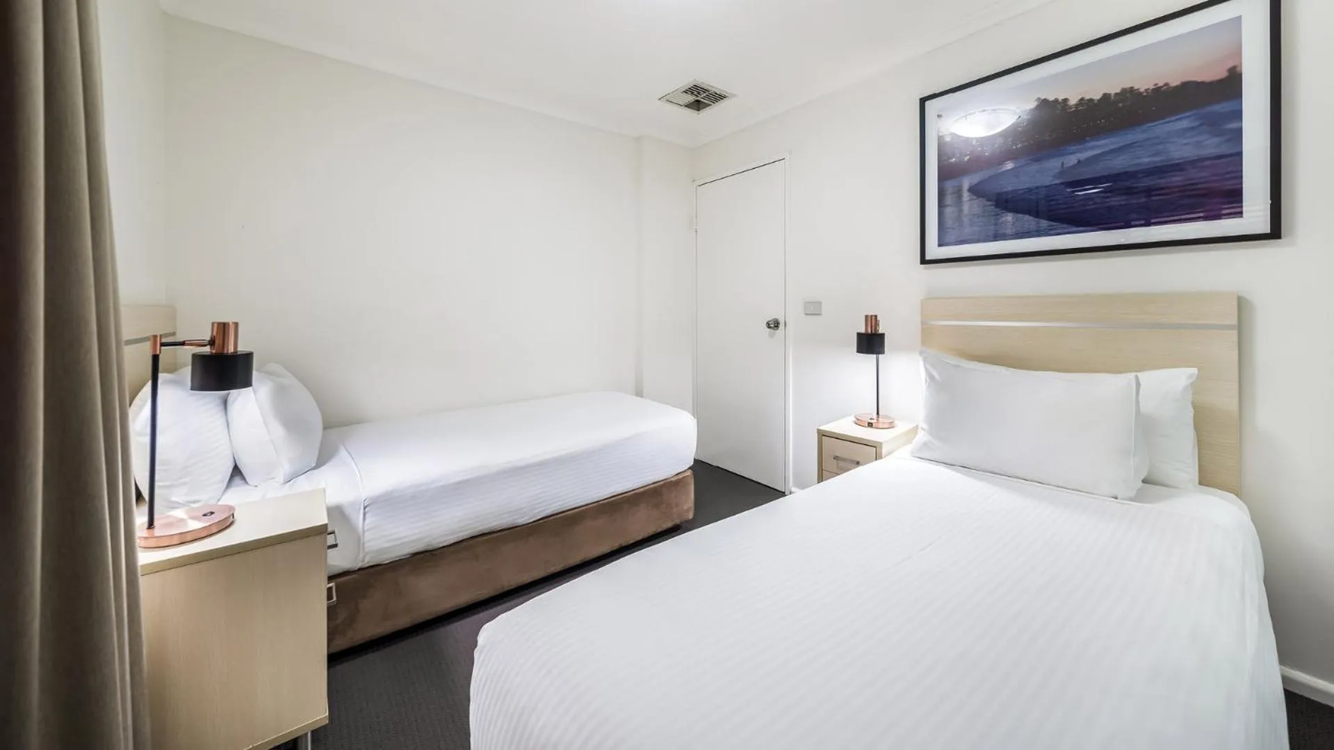 Bed in Oaks Sydney Goldsbrough Suites