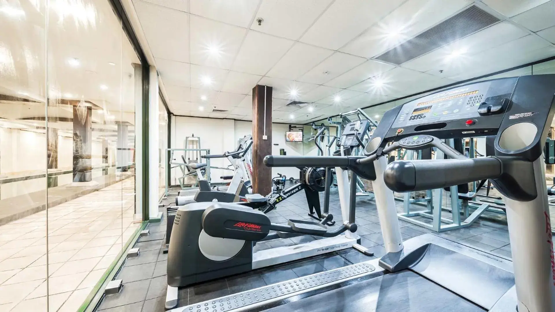 Fitness centre/facilities in Oaks Sydney Goldsbrough Suites Fitness centre/facilities in Oaks Sydney Goldsbrough Suites