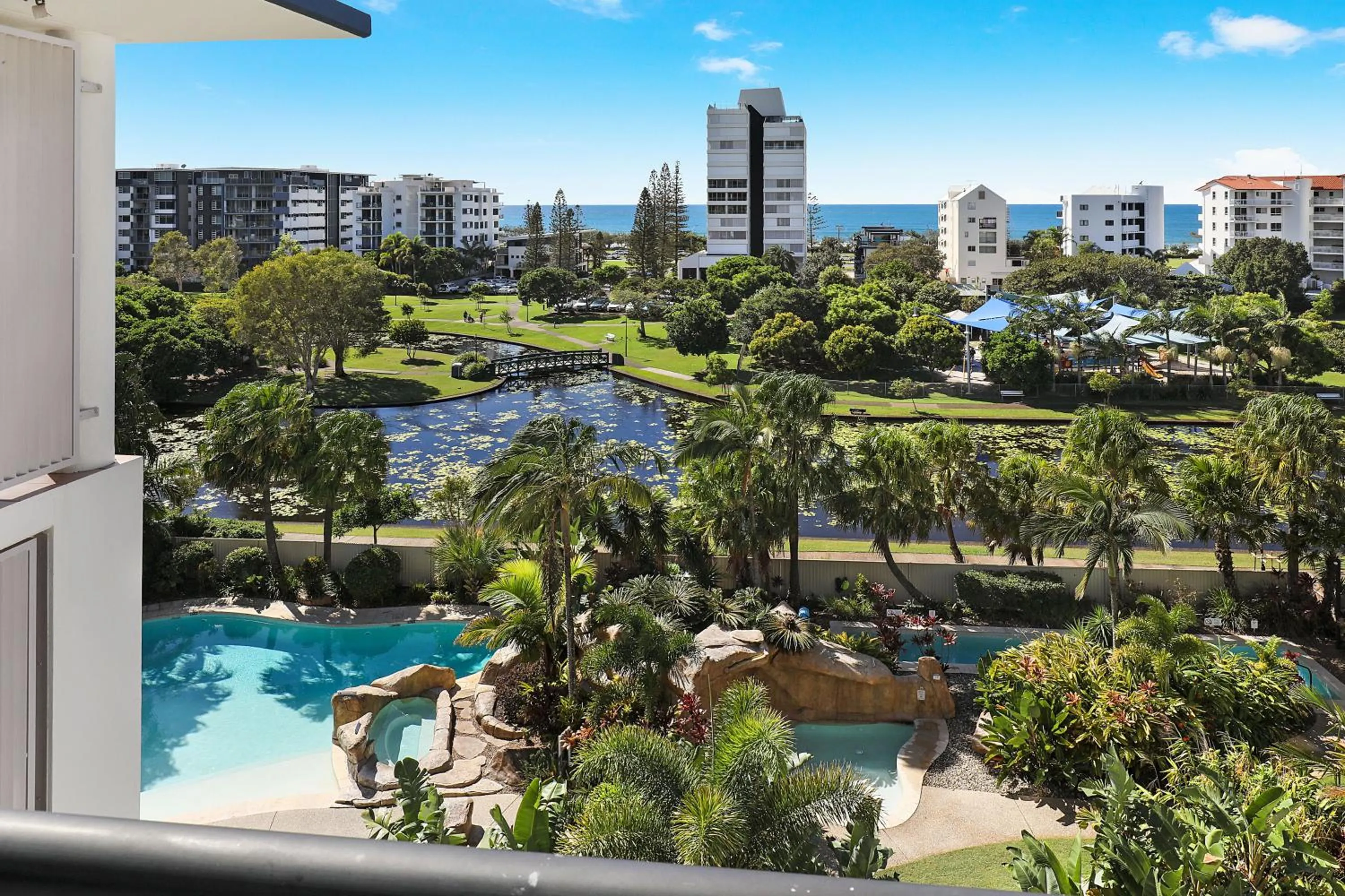 The Mirage Resort Alexandra Headland