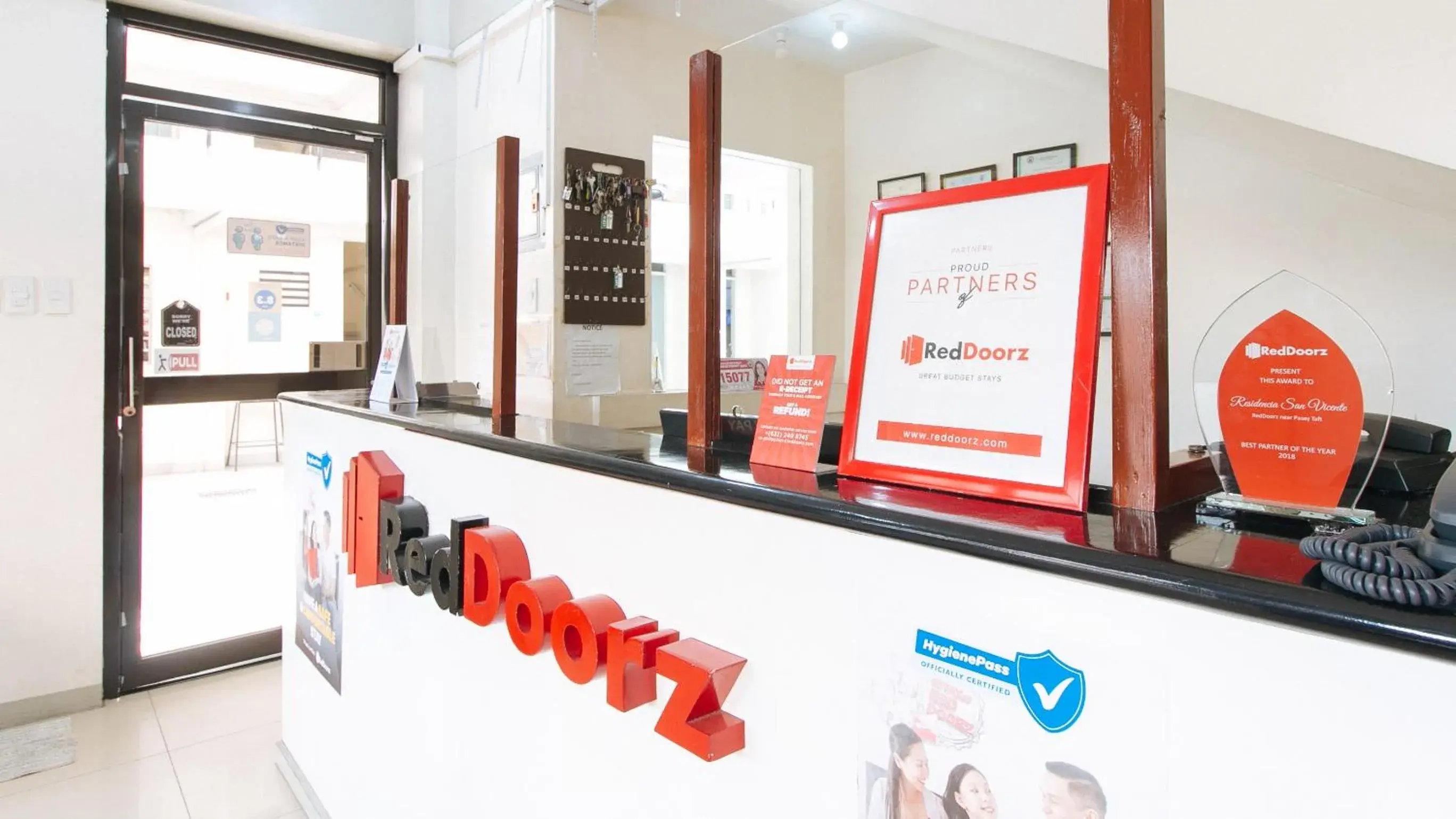 Lobby or reception in RedDoorz near Pasay Taft Lobby or reception in RedDoorz near Pasay Taft