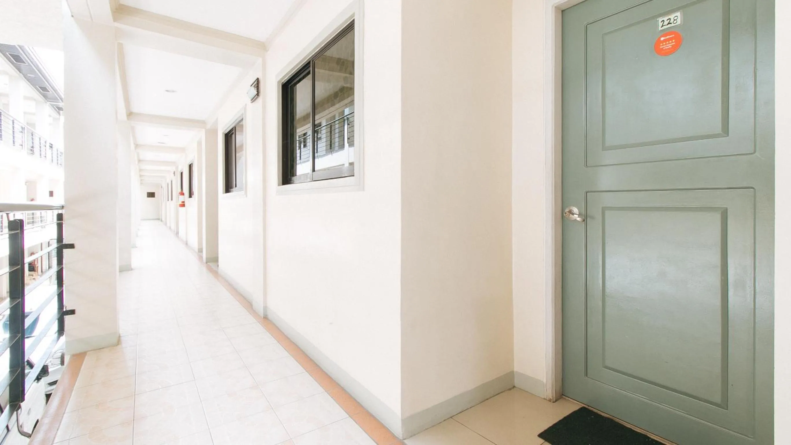 Property building in RedDoorz near Pasay Taft