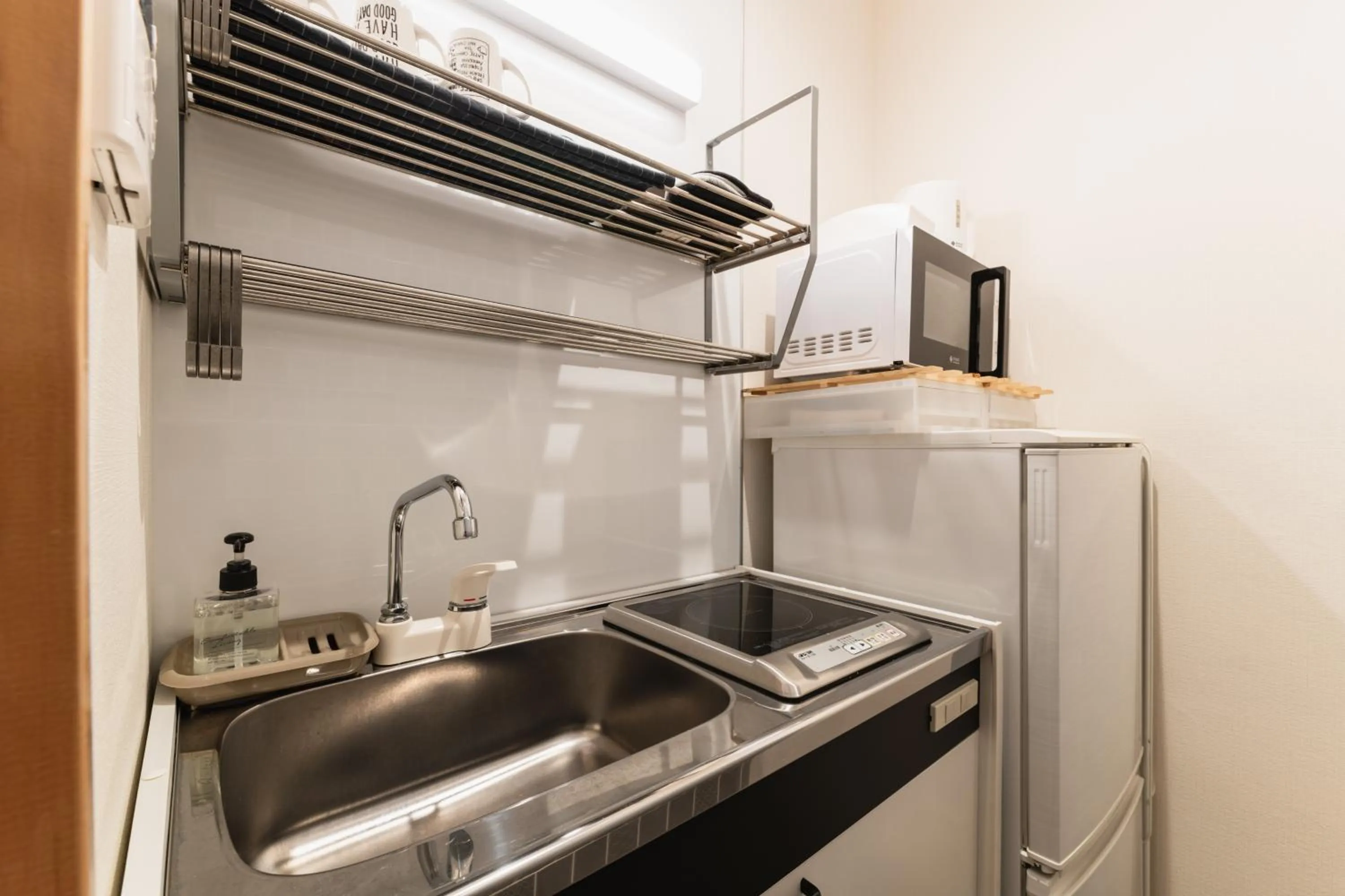 Kitchen or kitchenette in TEN APARTMENT HOTEL