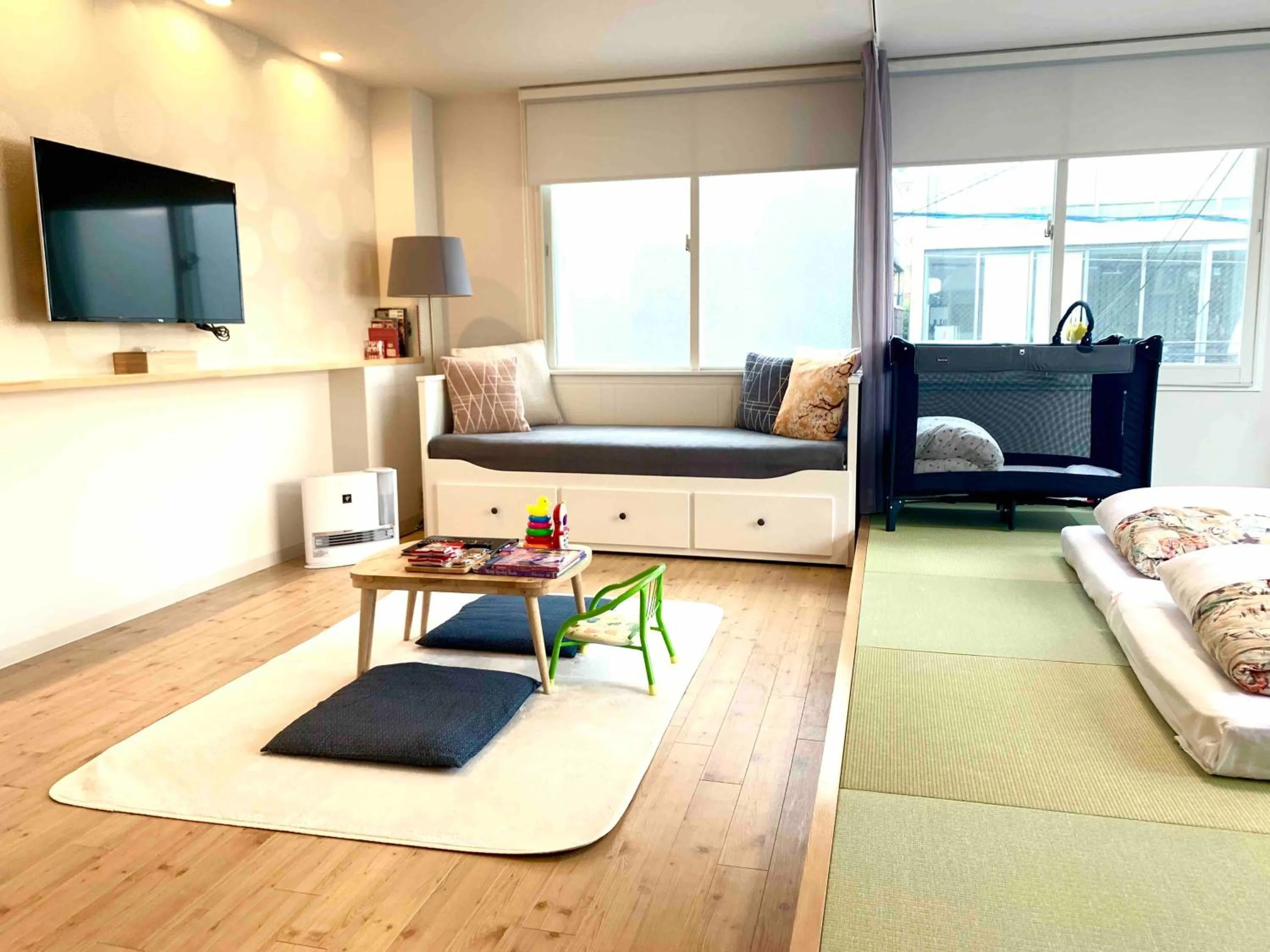 Living room in TEN APARTMENT HOTEL