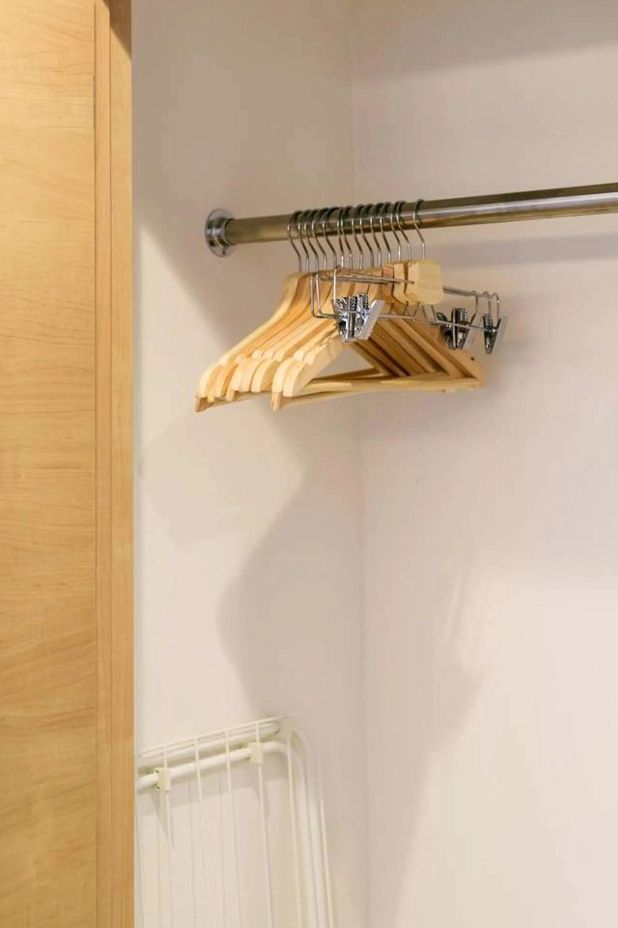 storage in TEN APARTMENT HOTEL