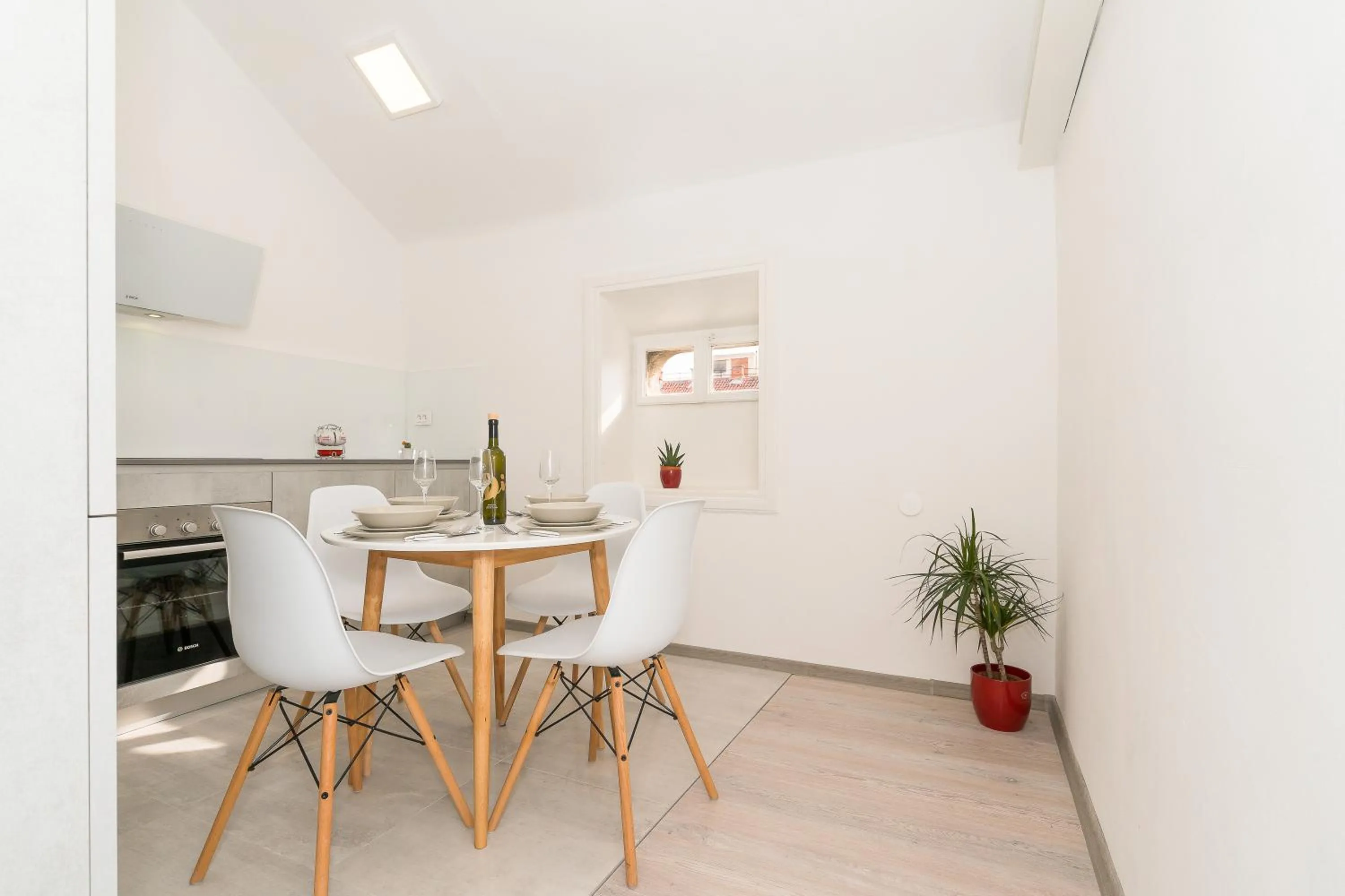 Dining area in Loft at Republic Square