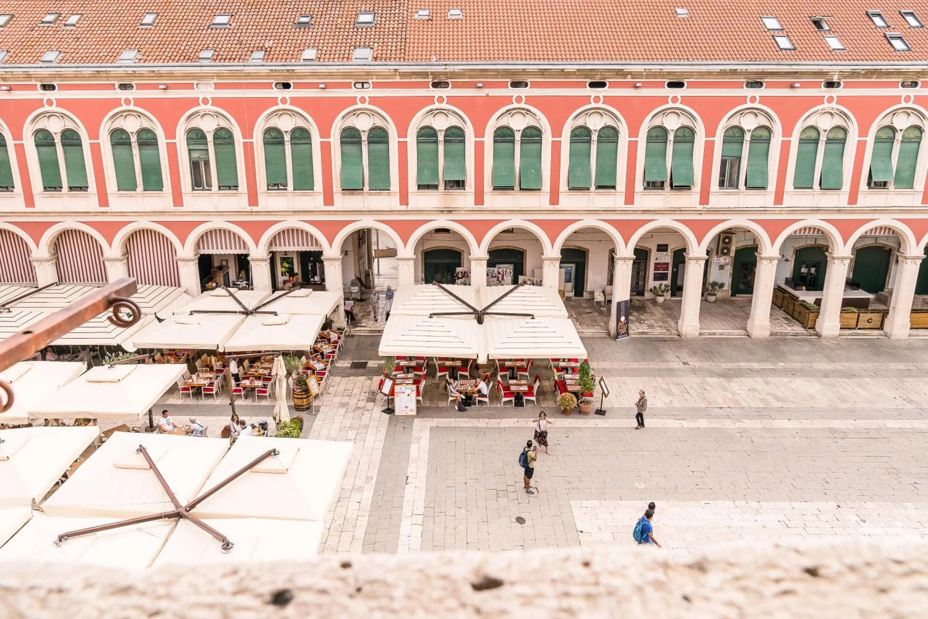 Nearby landmark in Loft at Republic Square
