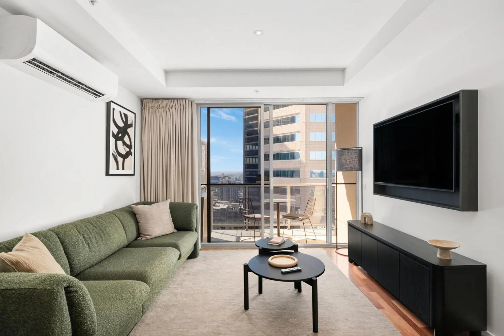 Nolo Apartments Lonsdale St