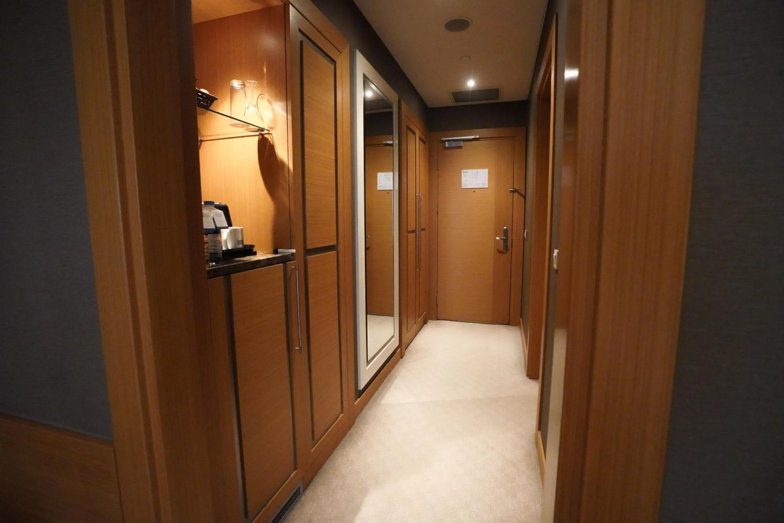 wardrobe in Divan Erbil Hotel