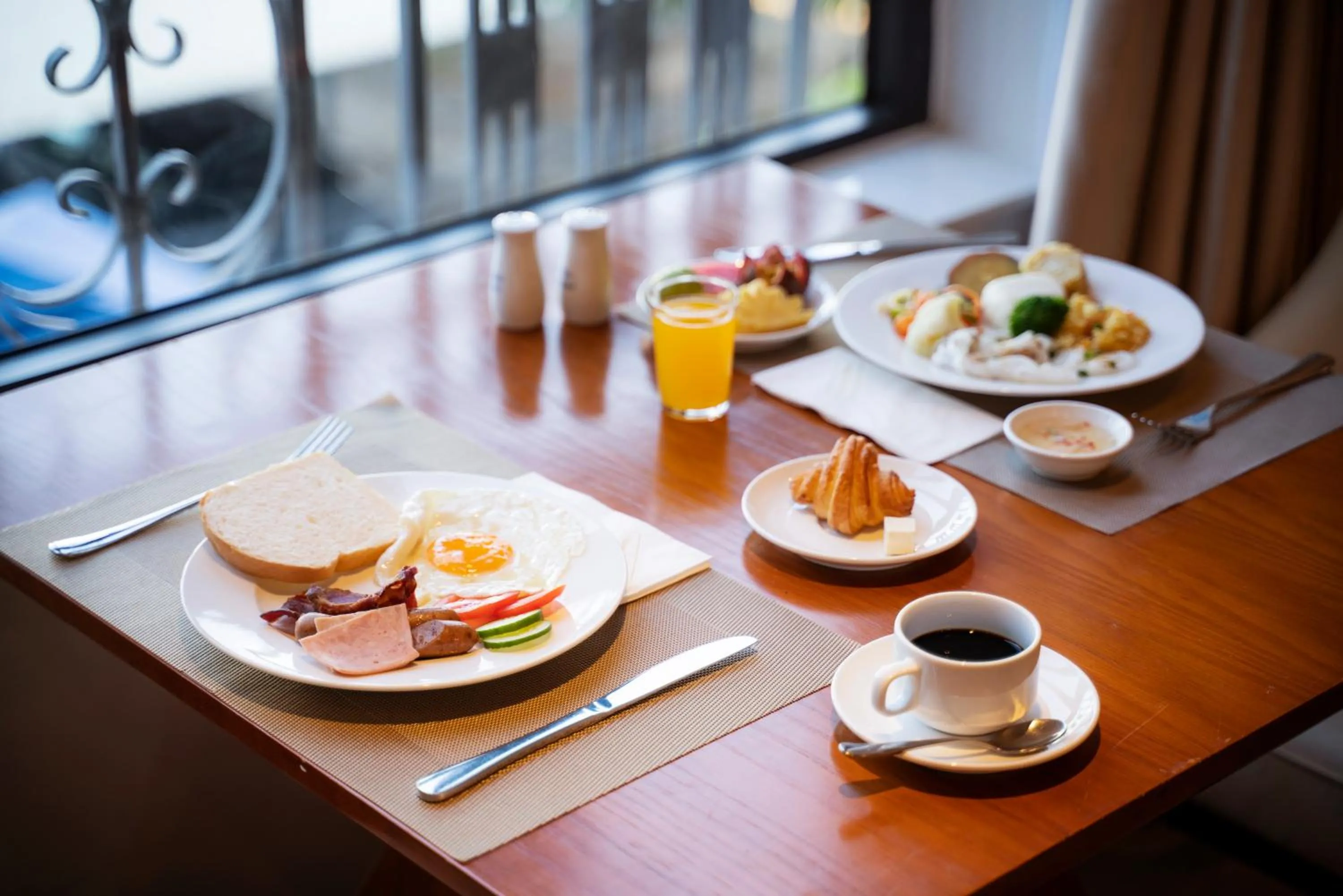 Food and drinks in Menora Grand Da Nang