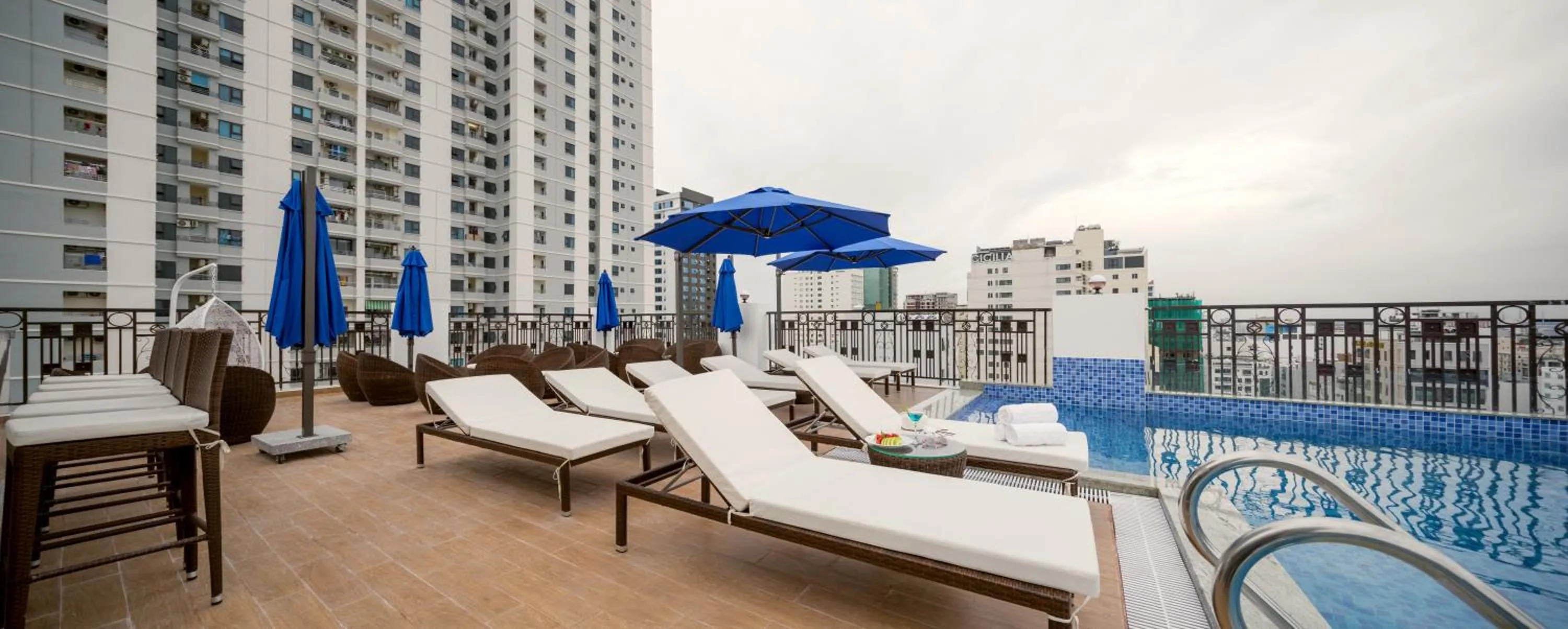 Swimming pool in Menora Grand Da Nang