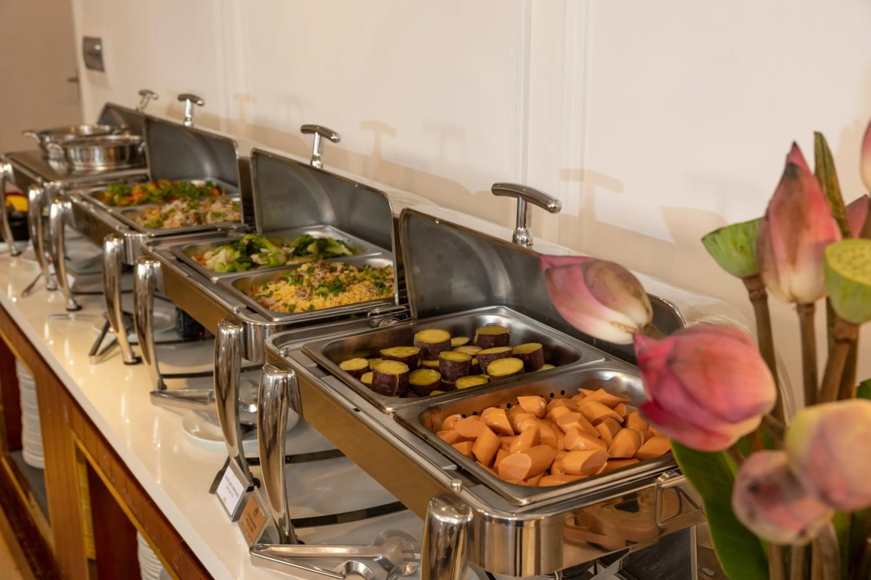 Continental breakfast in Menora Grand Da Nang