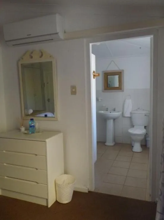 Breeze Inn Guesthouse