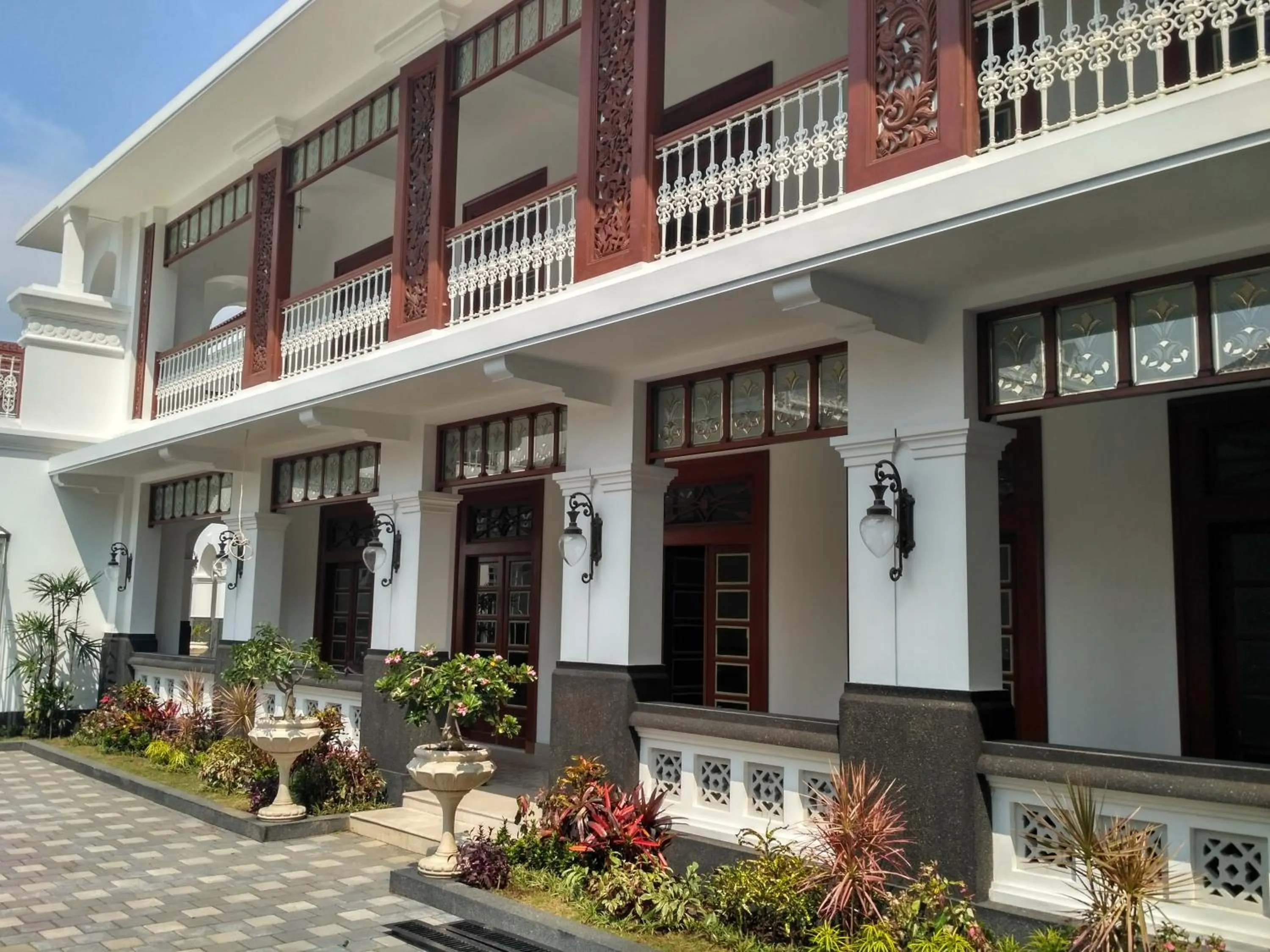 Restaurant/places to eat in Daroessalam Syariah Heritage Hotel