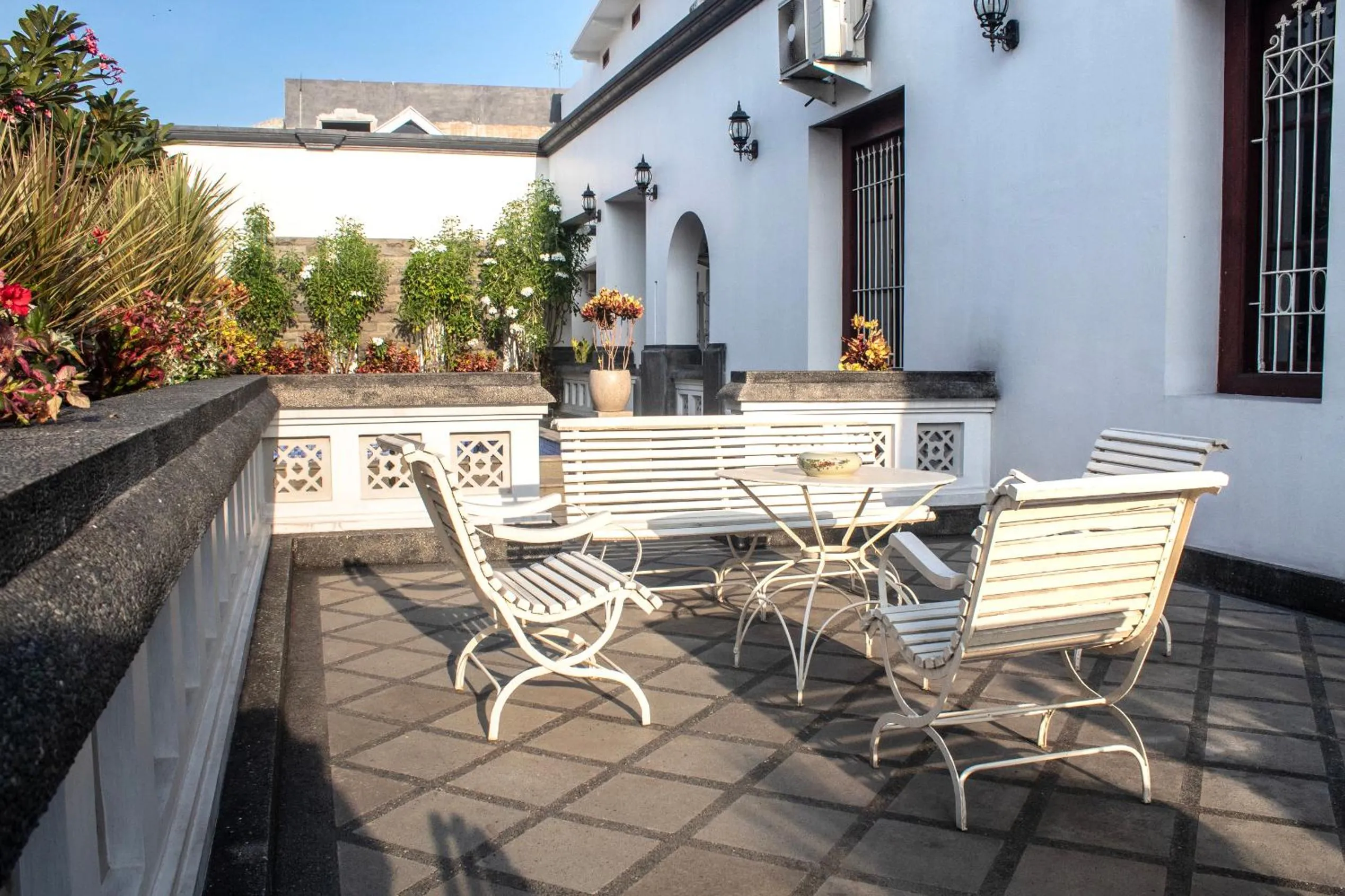 Balcony/Terrace in Daroessalam Syariah Heritage Hotel
