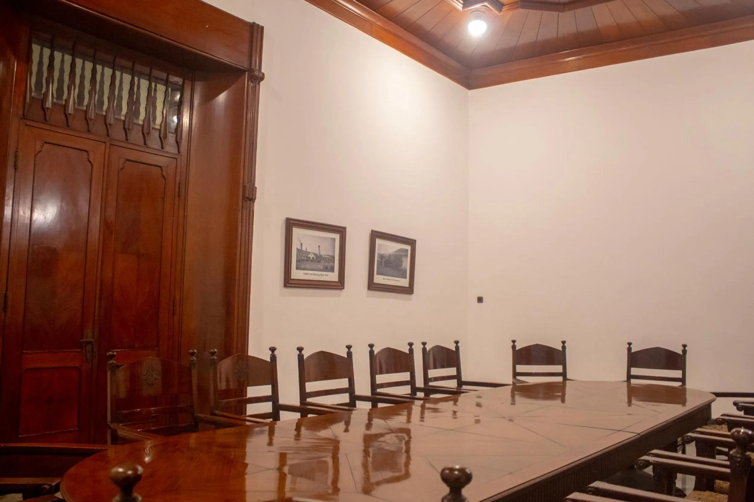 Business facilities in Daroessalam Syariah Heritage Hotel