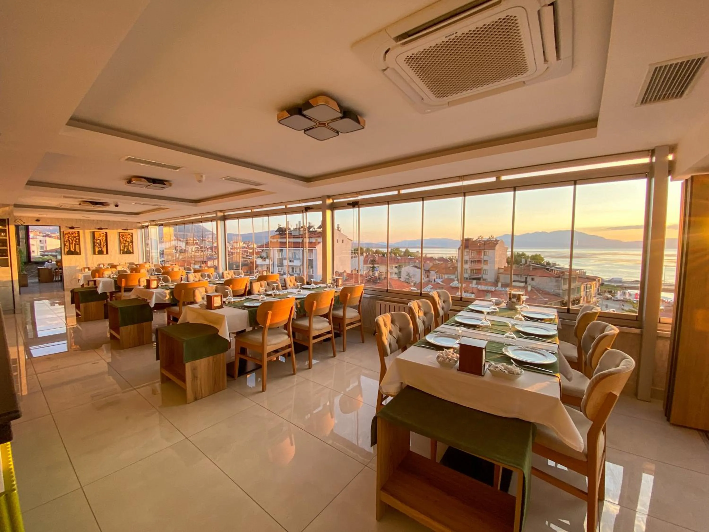 Restaurant/places to eat in Ali Bilir Otel