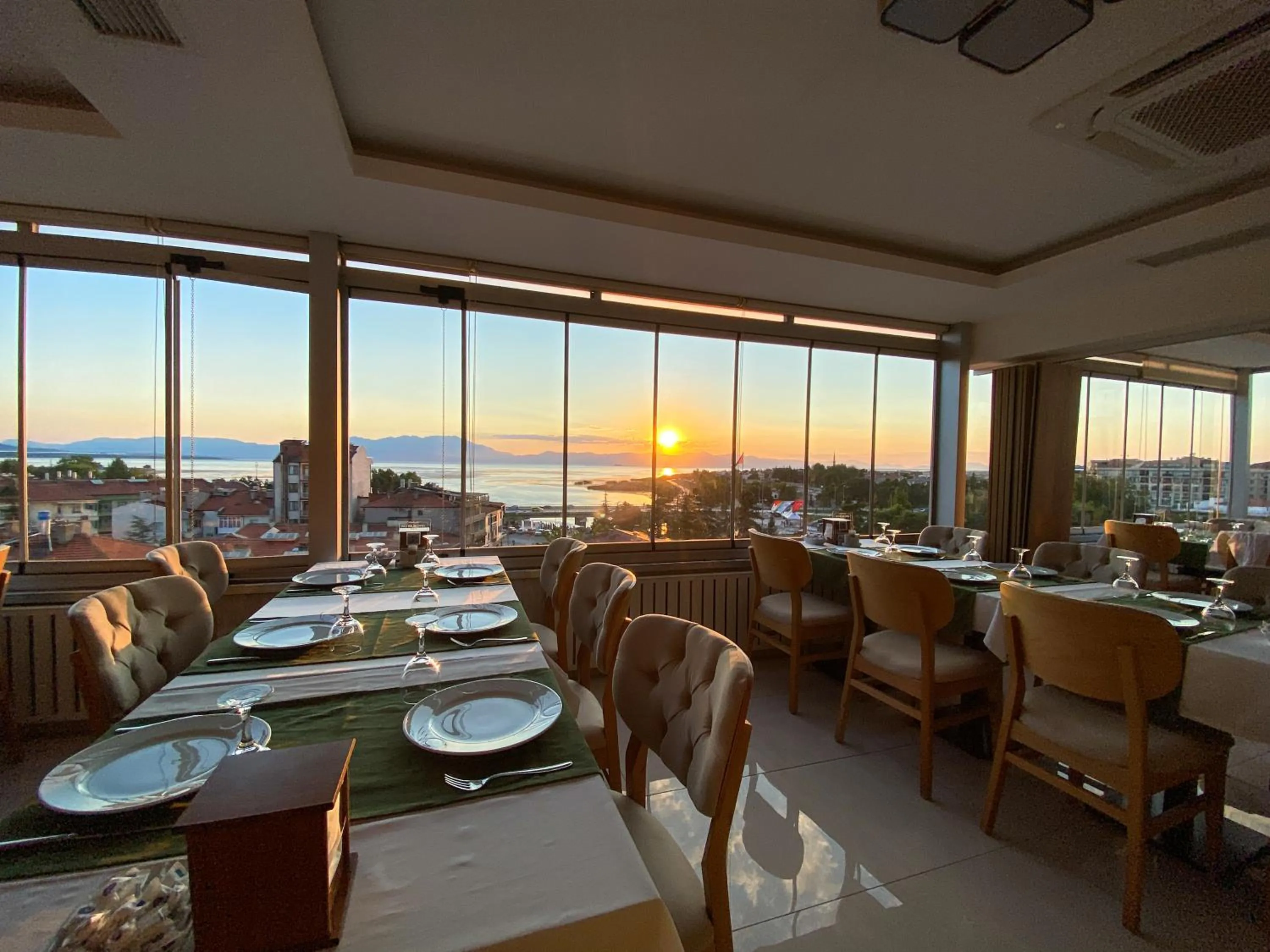 Restaurant/places to eat in Ali Bilir Otel