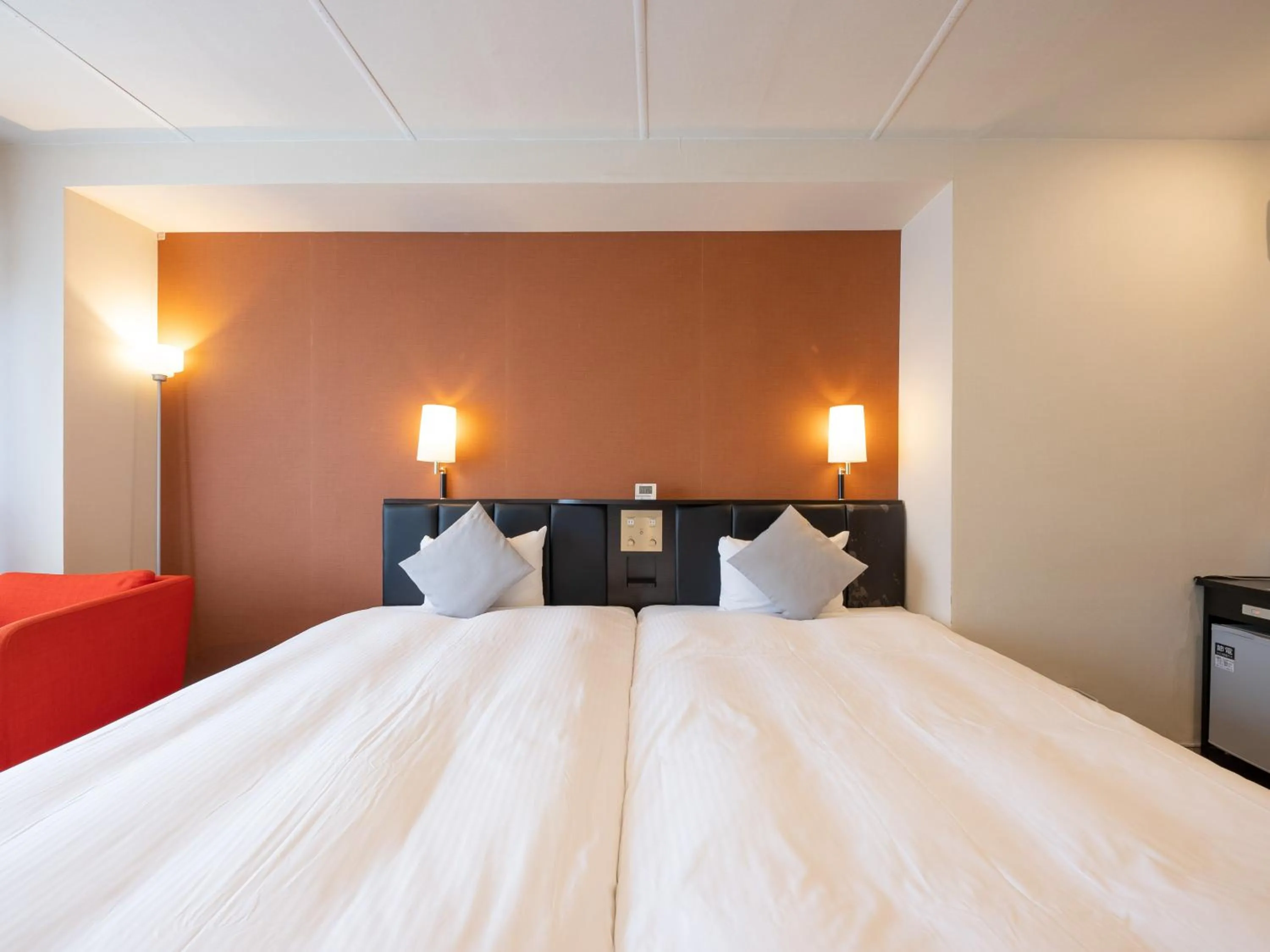 Photo of the whole room in Tabist S hyde Park Koga Station