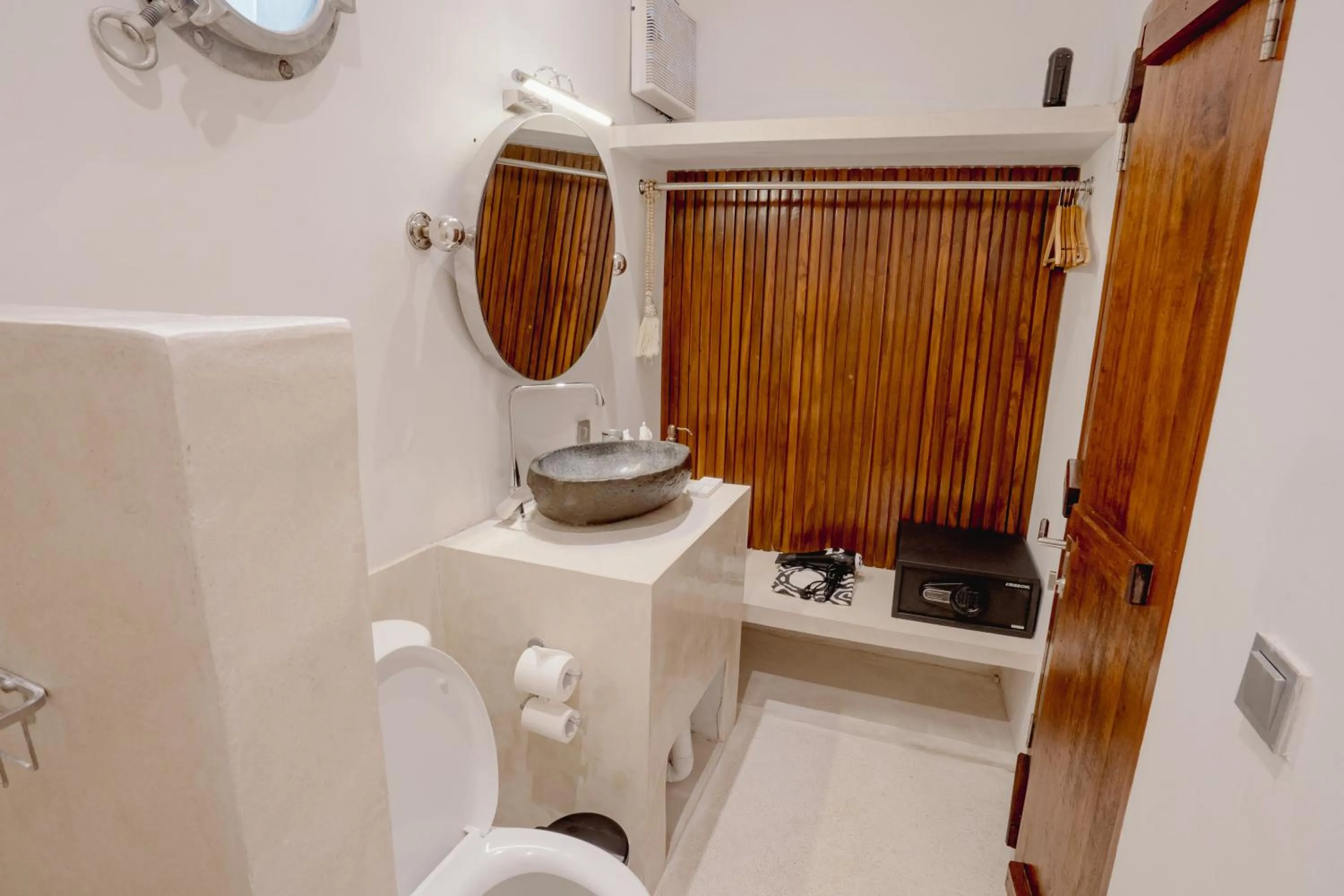 Shower in The Apartments Ubud