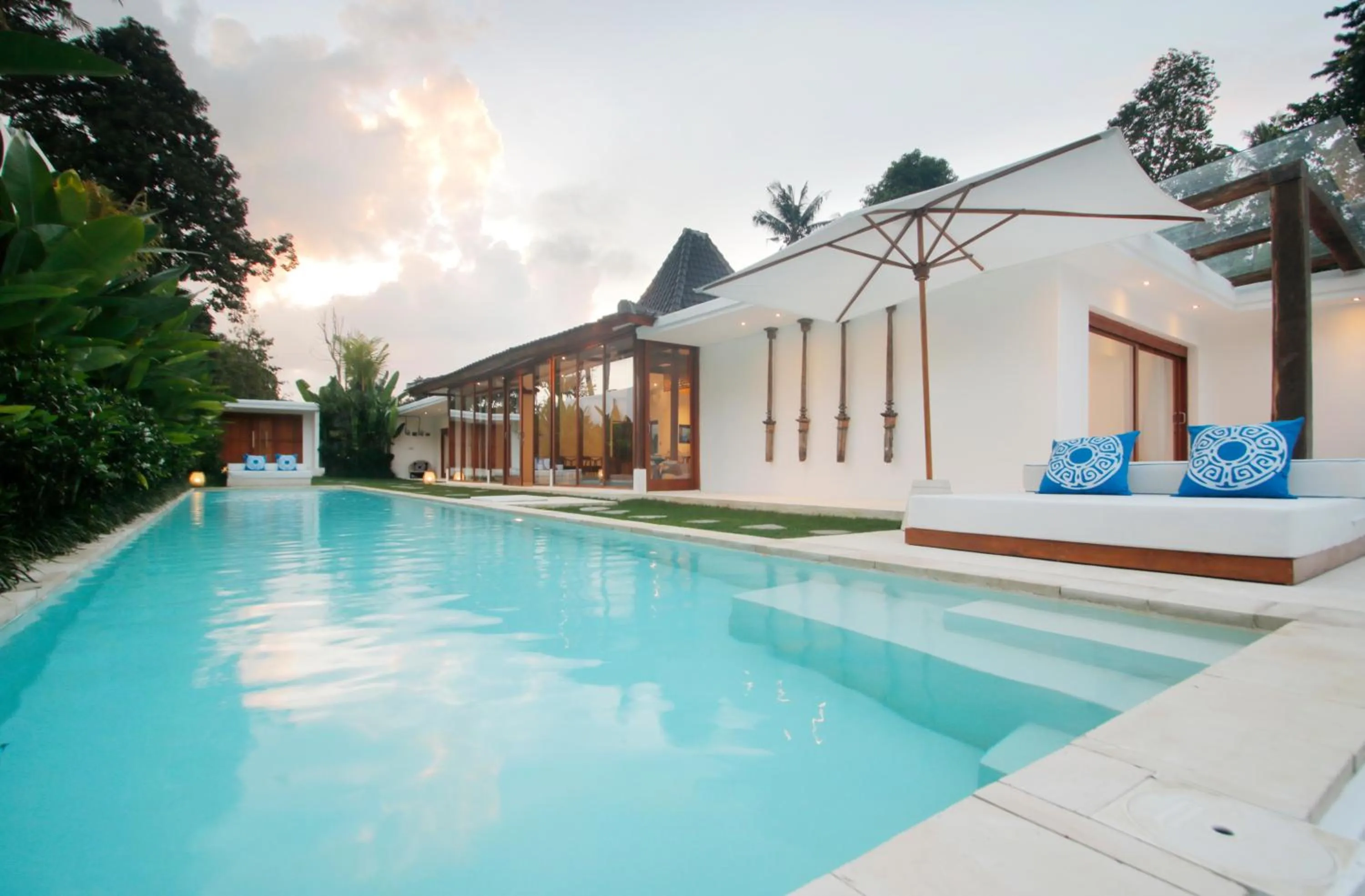 Garden view in The Apartments Ubud
