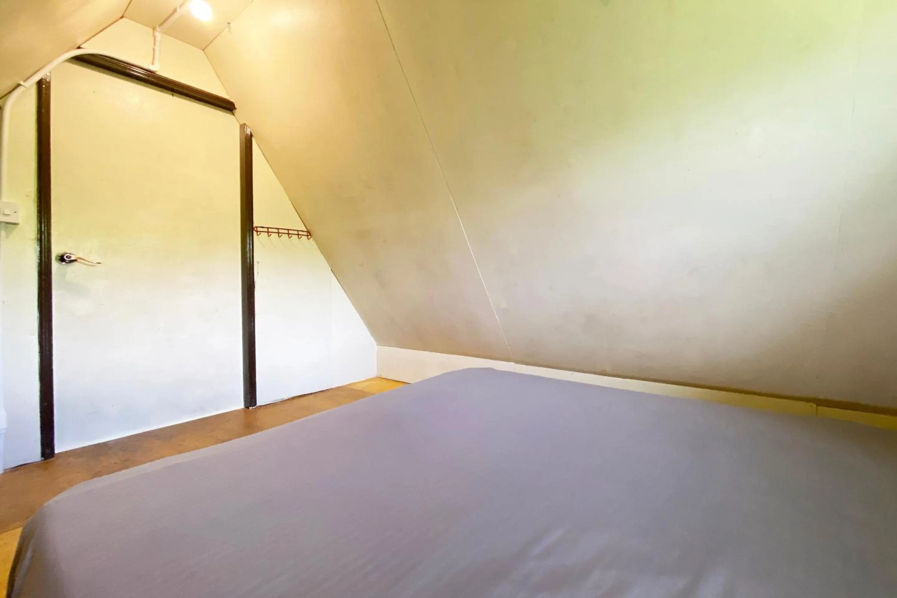 Bedroom in Lily Cottage & Kitchen