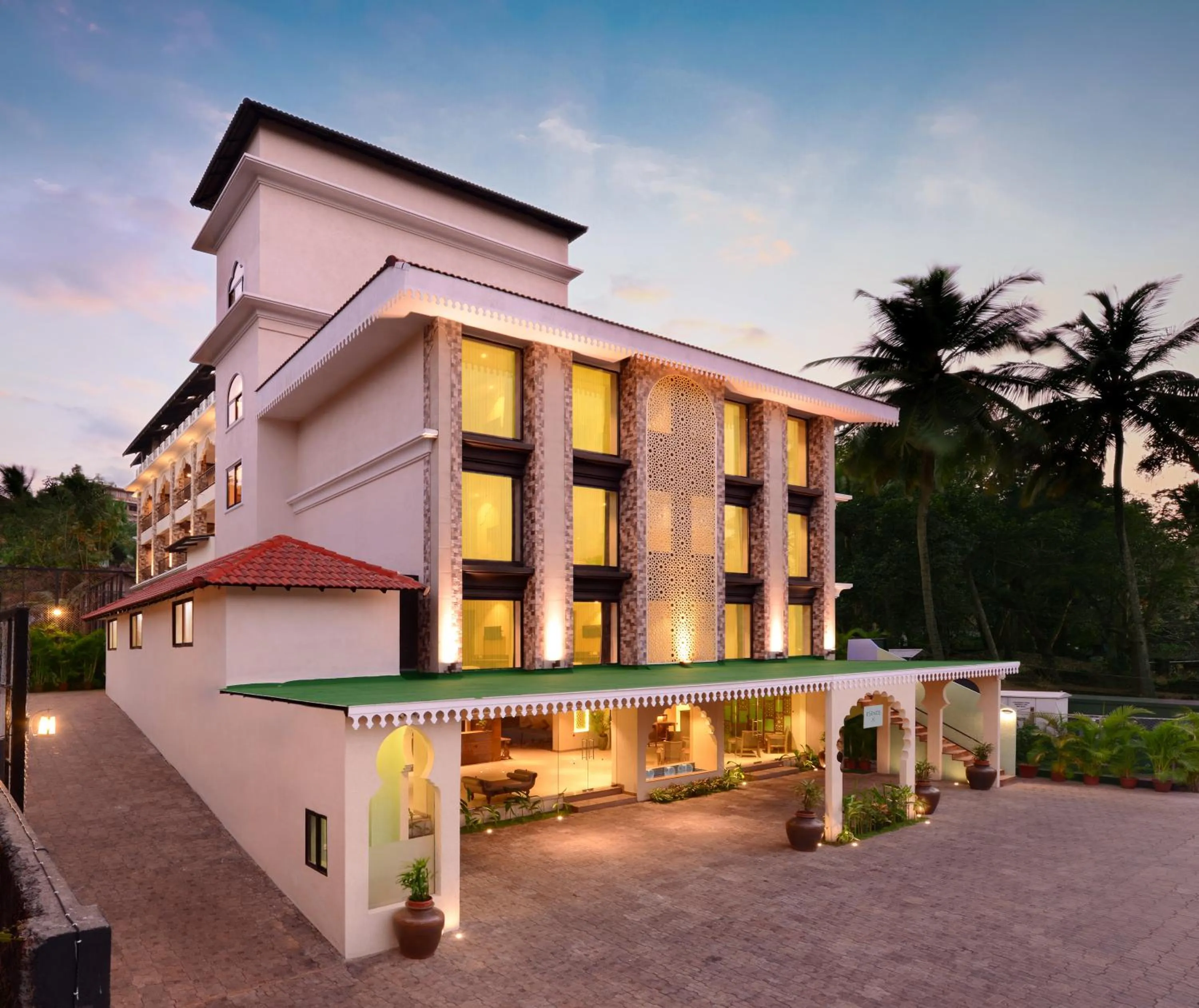 Facade/entrance in Rio Boutique