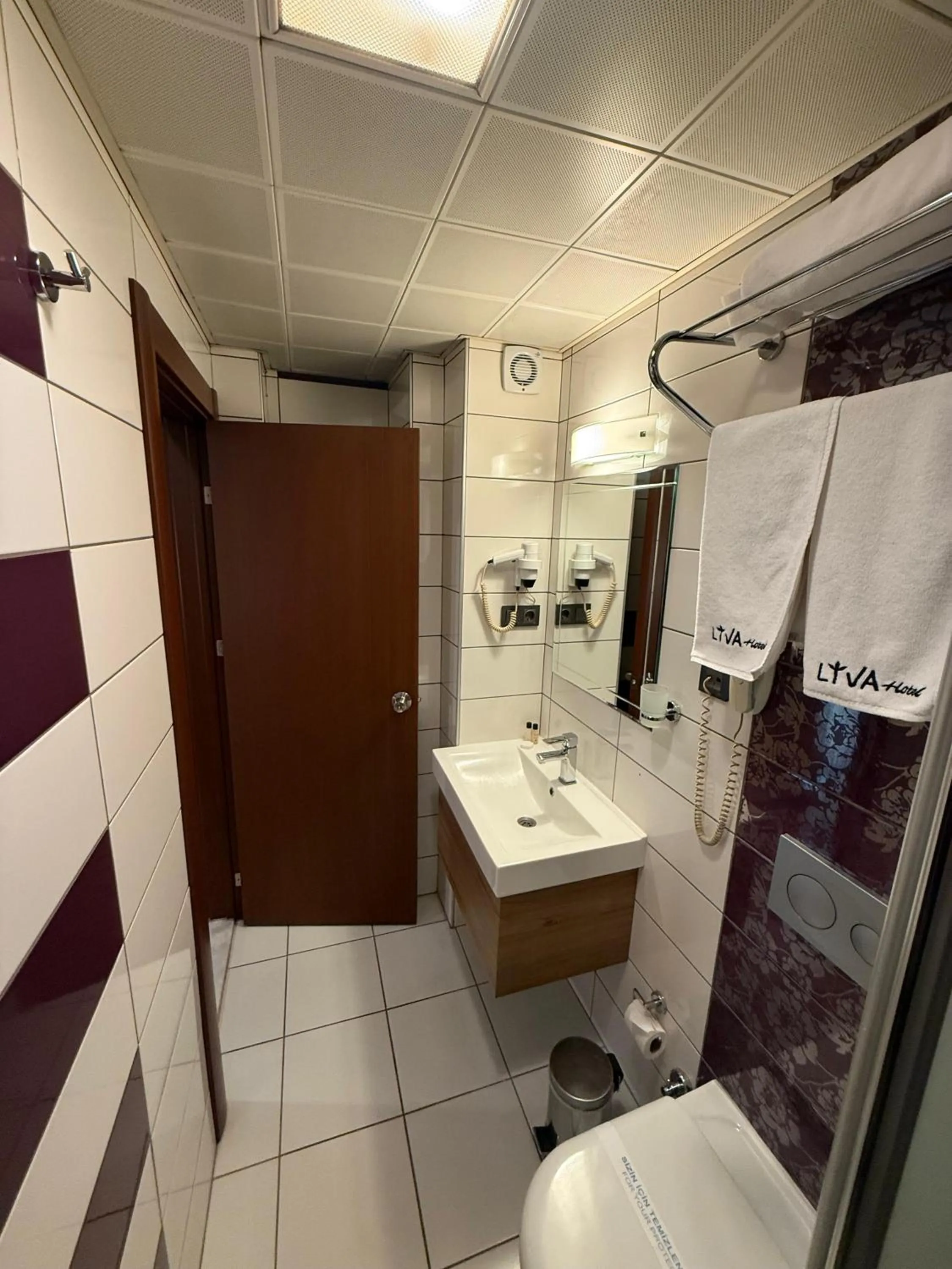 Shower in My Liva Hotel