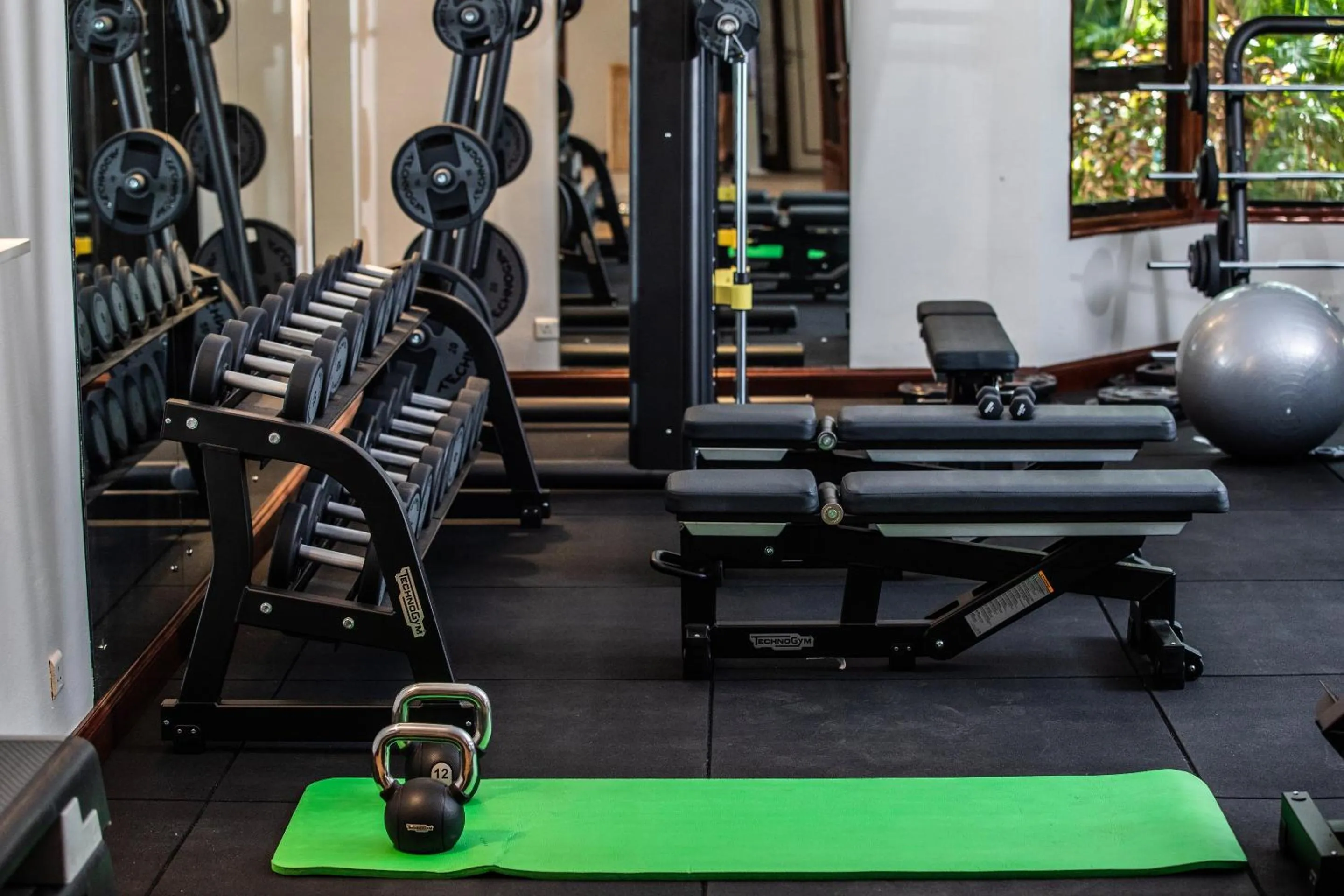 Fitness centre/facilities in Paradis Beachcomber Golf Resort & Spa