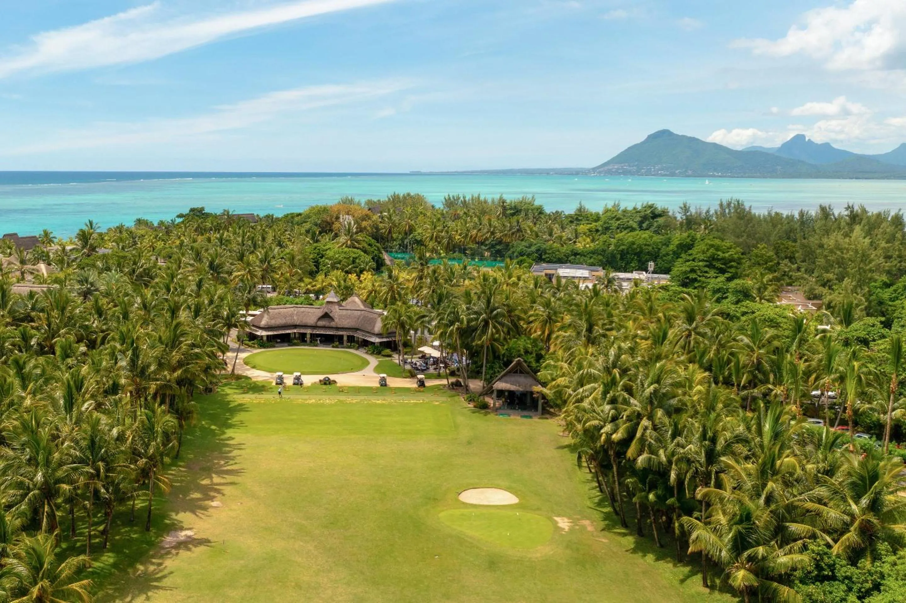 Golfcourse in Paradis Beachcomber Golf Resort & Spa