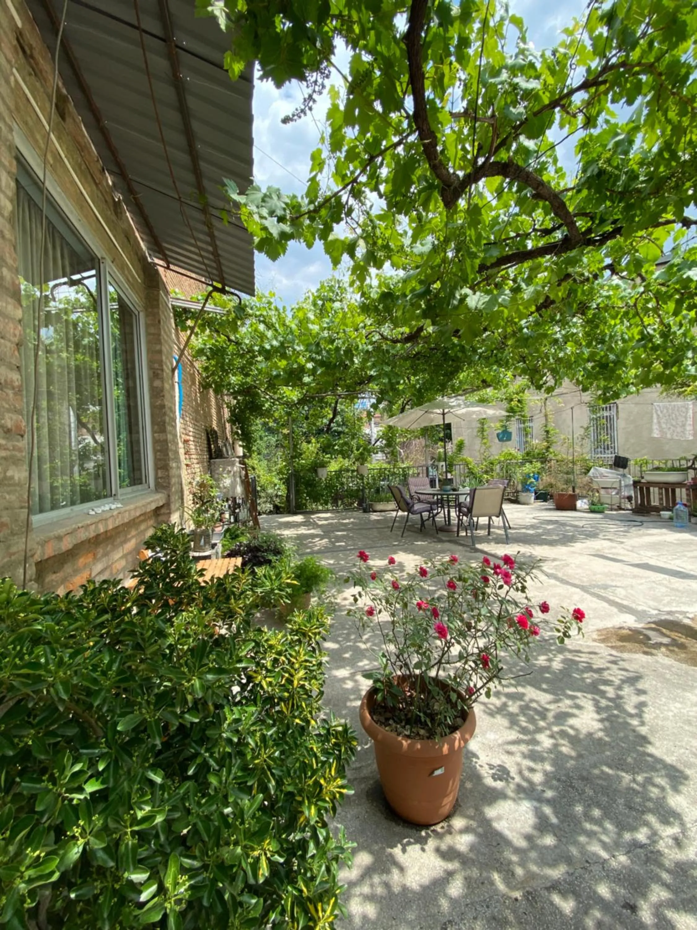 Property building in Talaveri Apartment in Old Tbilisi