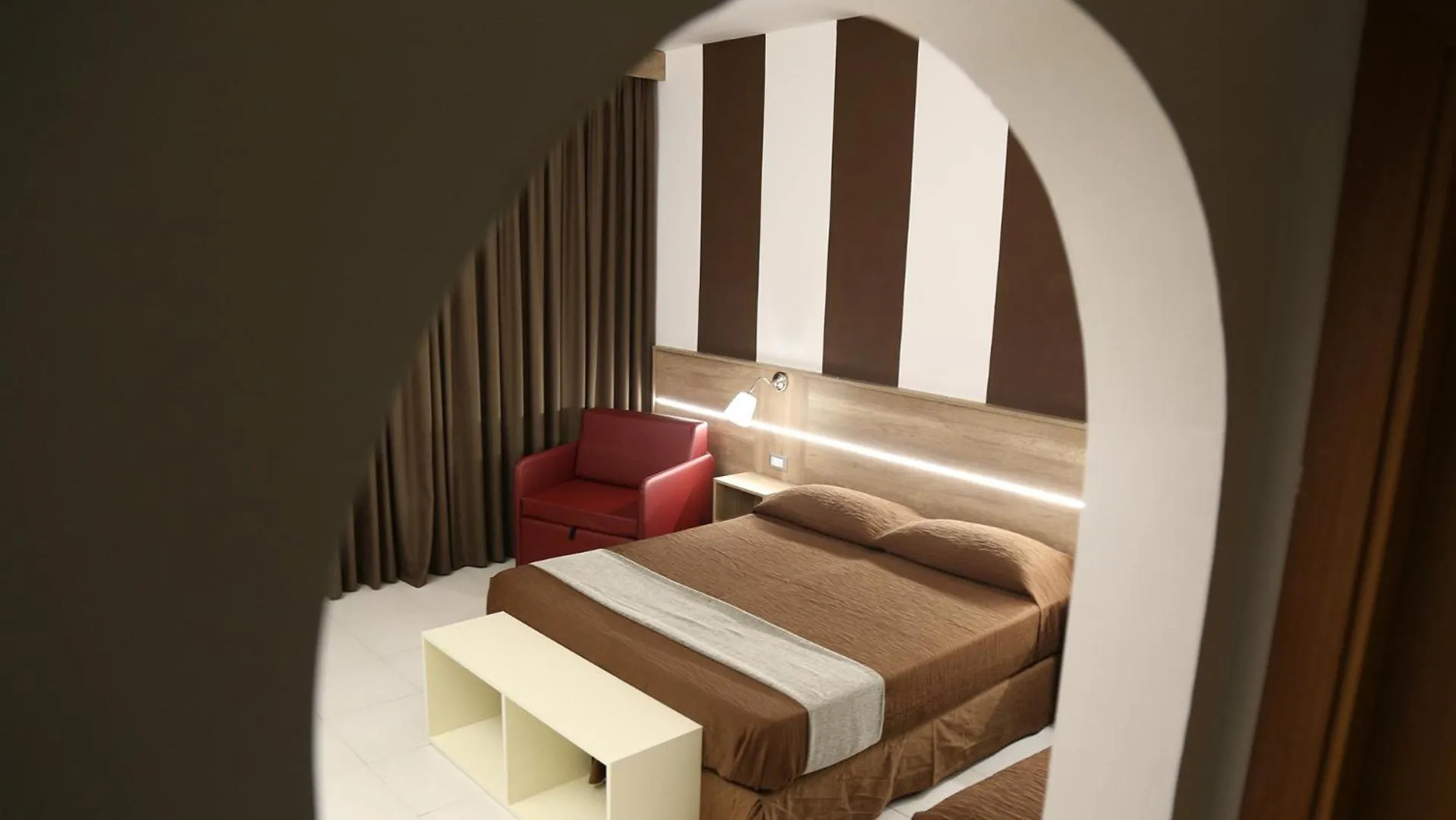 Bed in Hotel Meranda