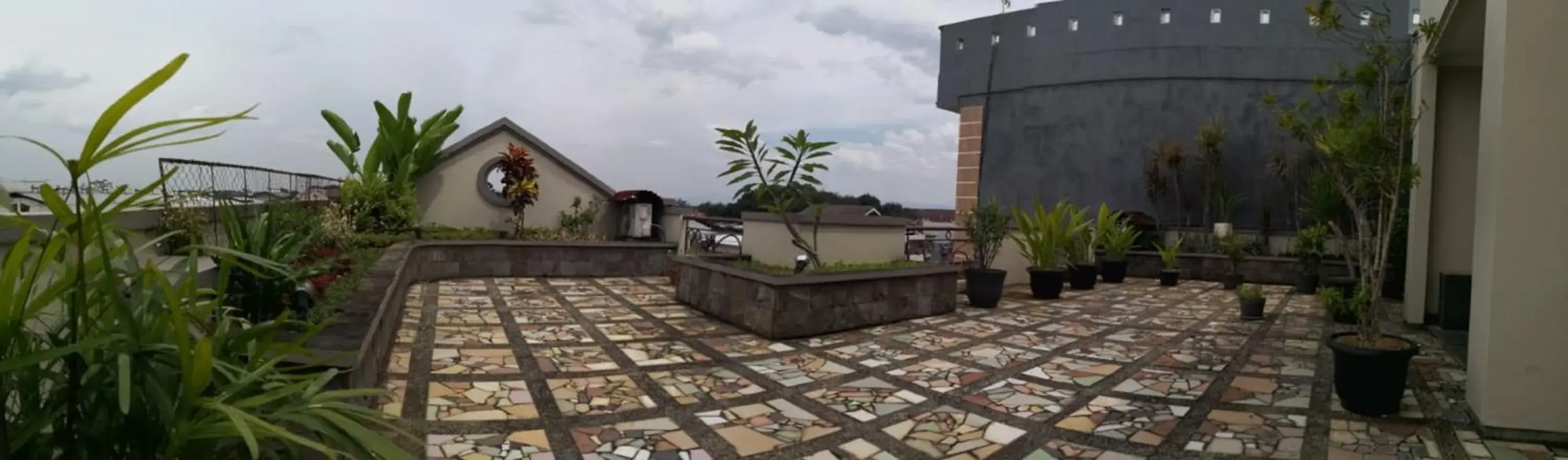 Balcony/Terrace in GK Gallery Rumah Sewa Balcony/Terrace in GK Gallery Rumah Sewa