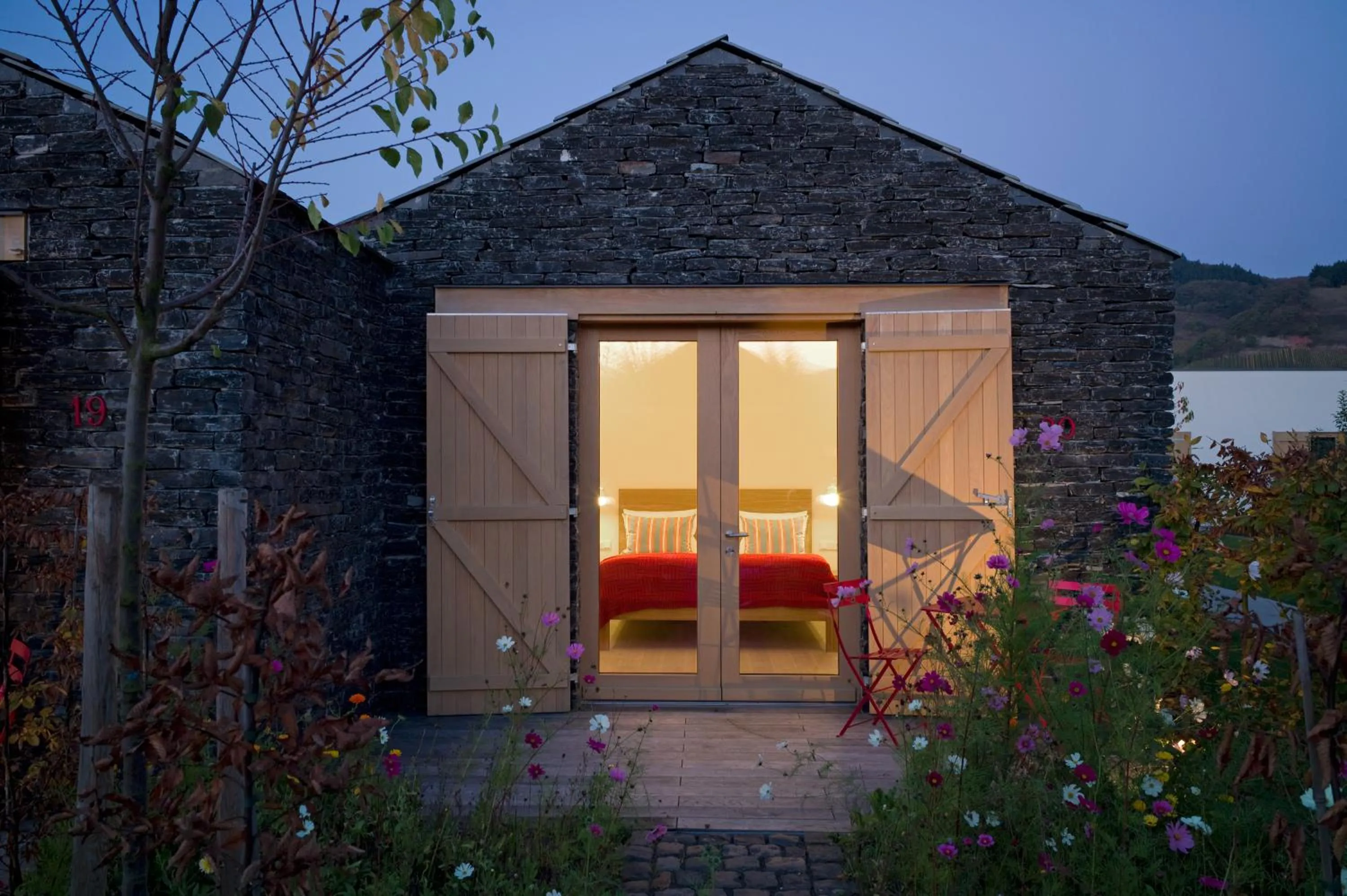 Property building in WeinKulturgut Longen-Schlöder