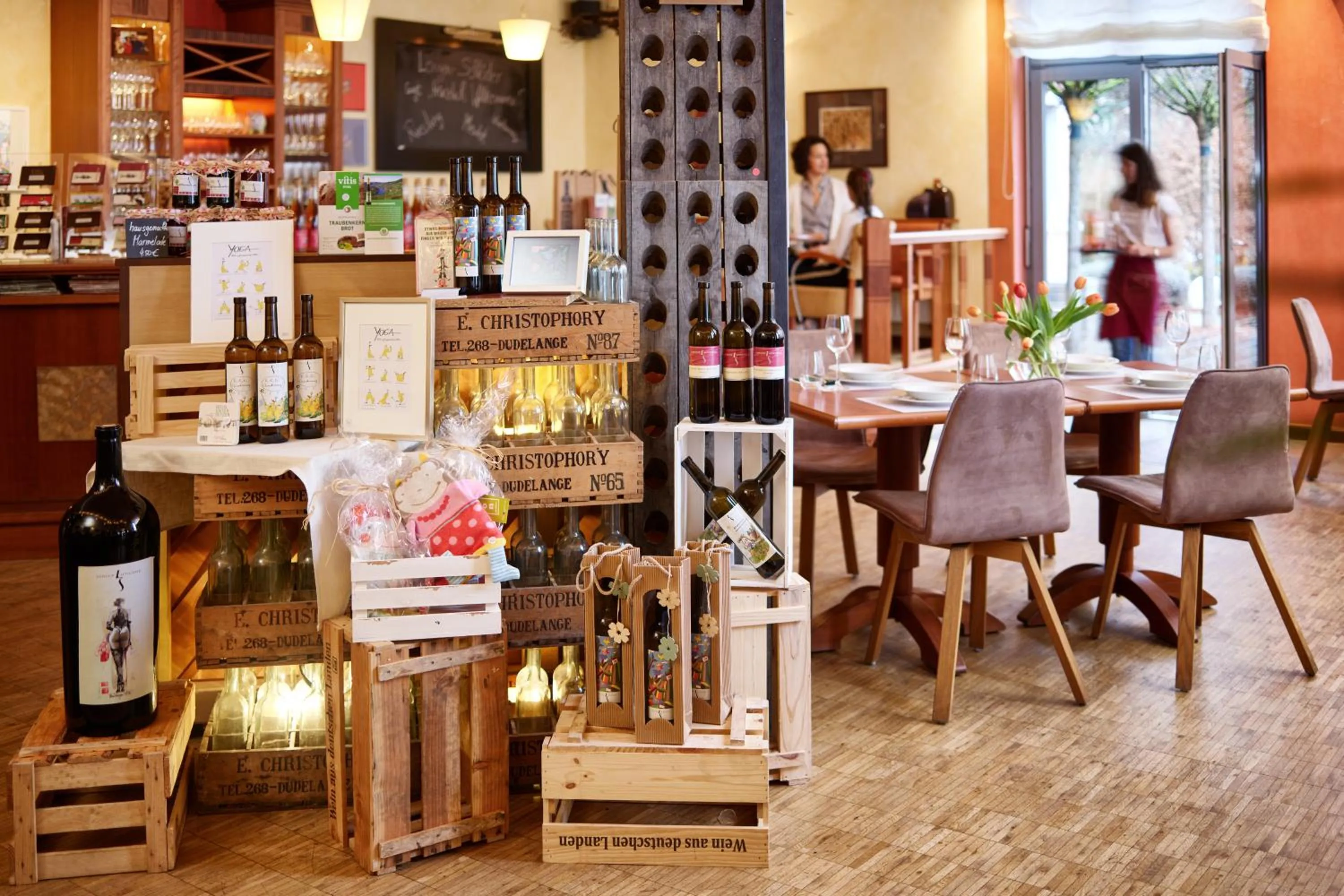 Restaurant/places to eat in WeinKulturgut Longen-Schlöder