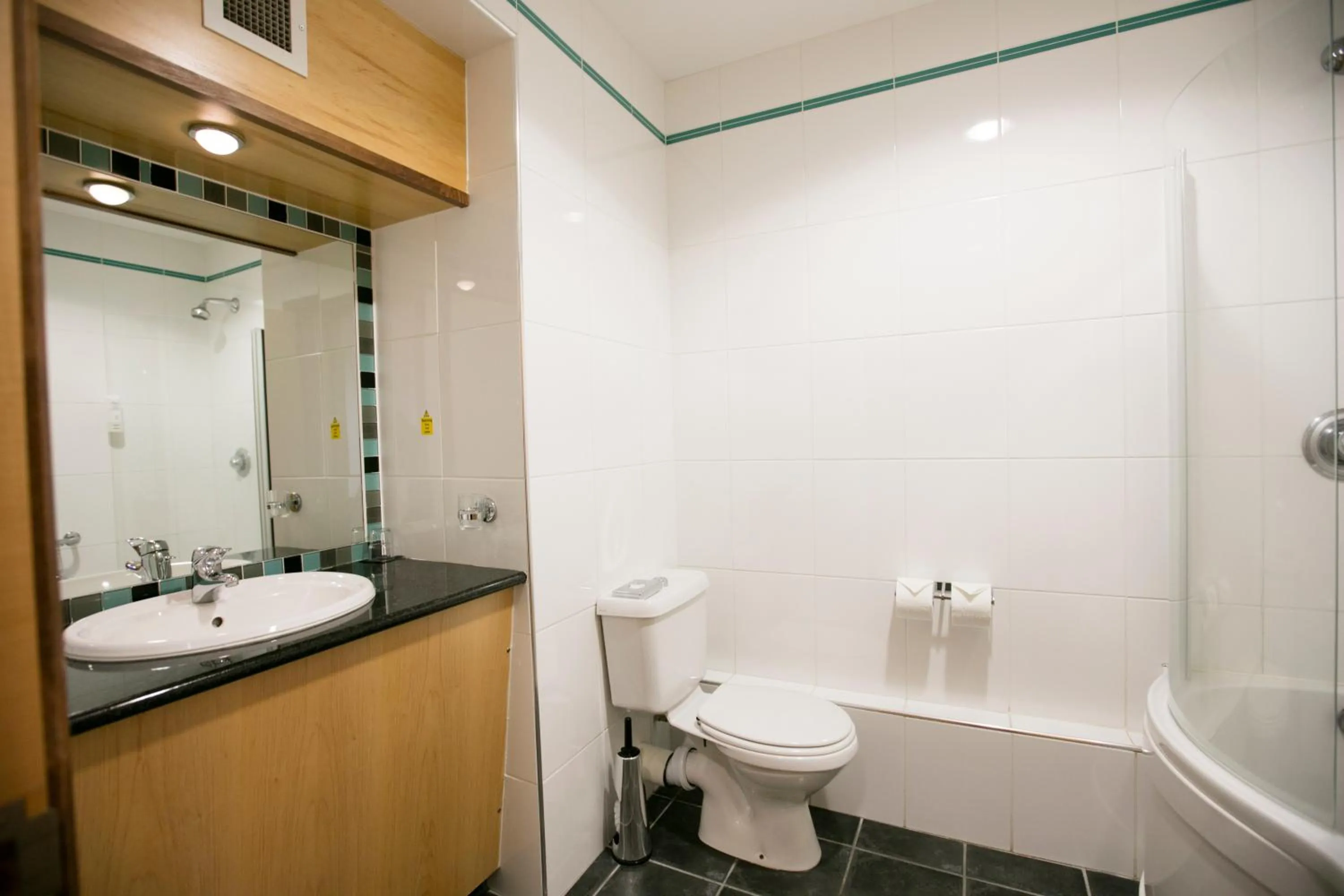 Bathroom in La Mon Hotel & Country Club