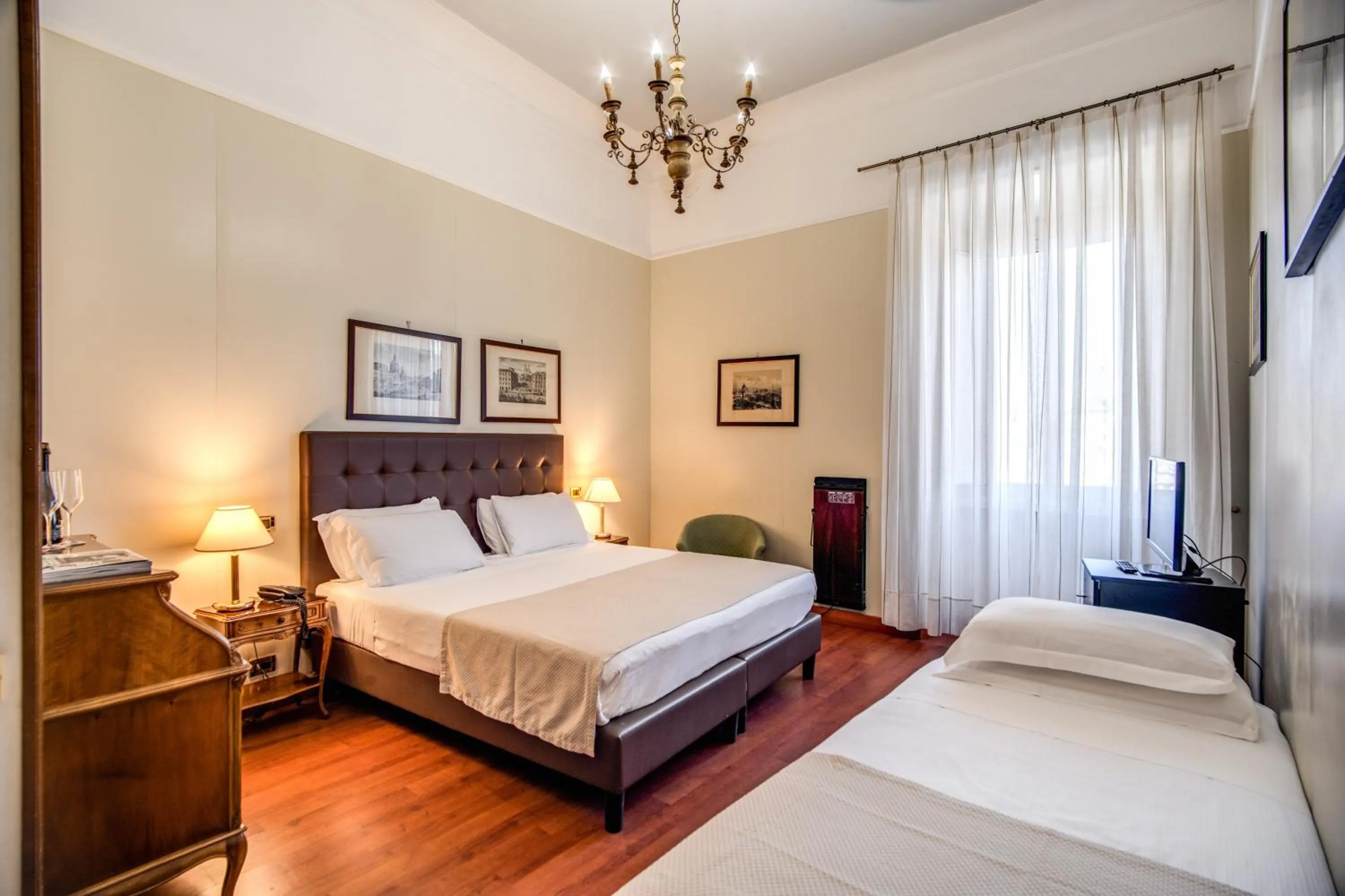 Bed in Hotel Della Torre Argentina