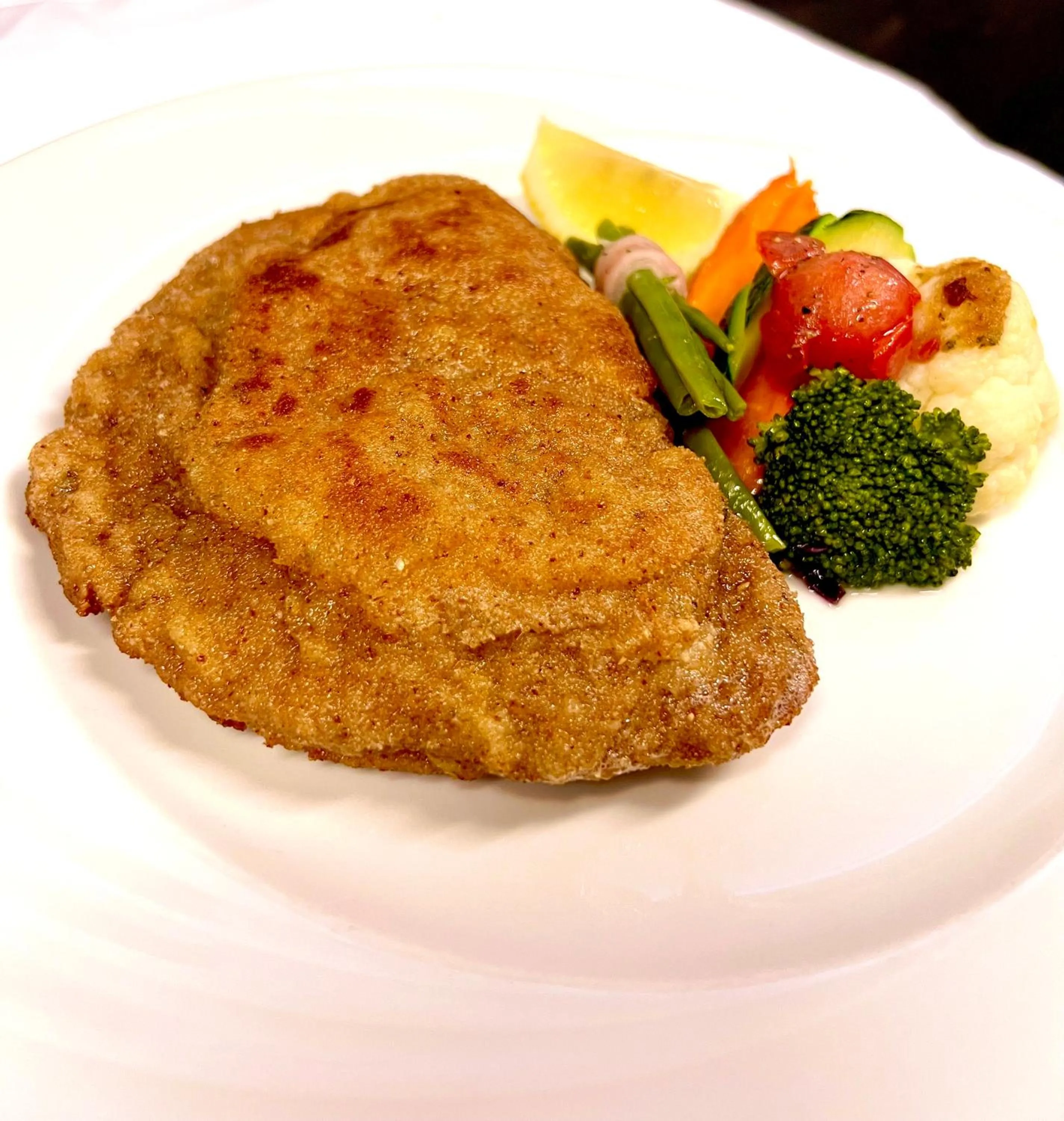 Food in Hotel Alfa Superieur - Leukerbad-Therme