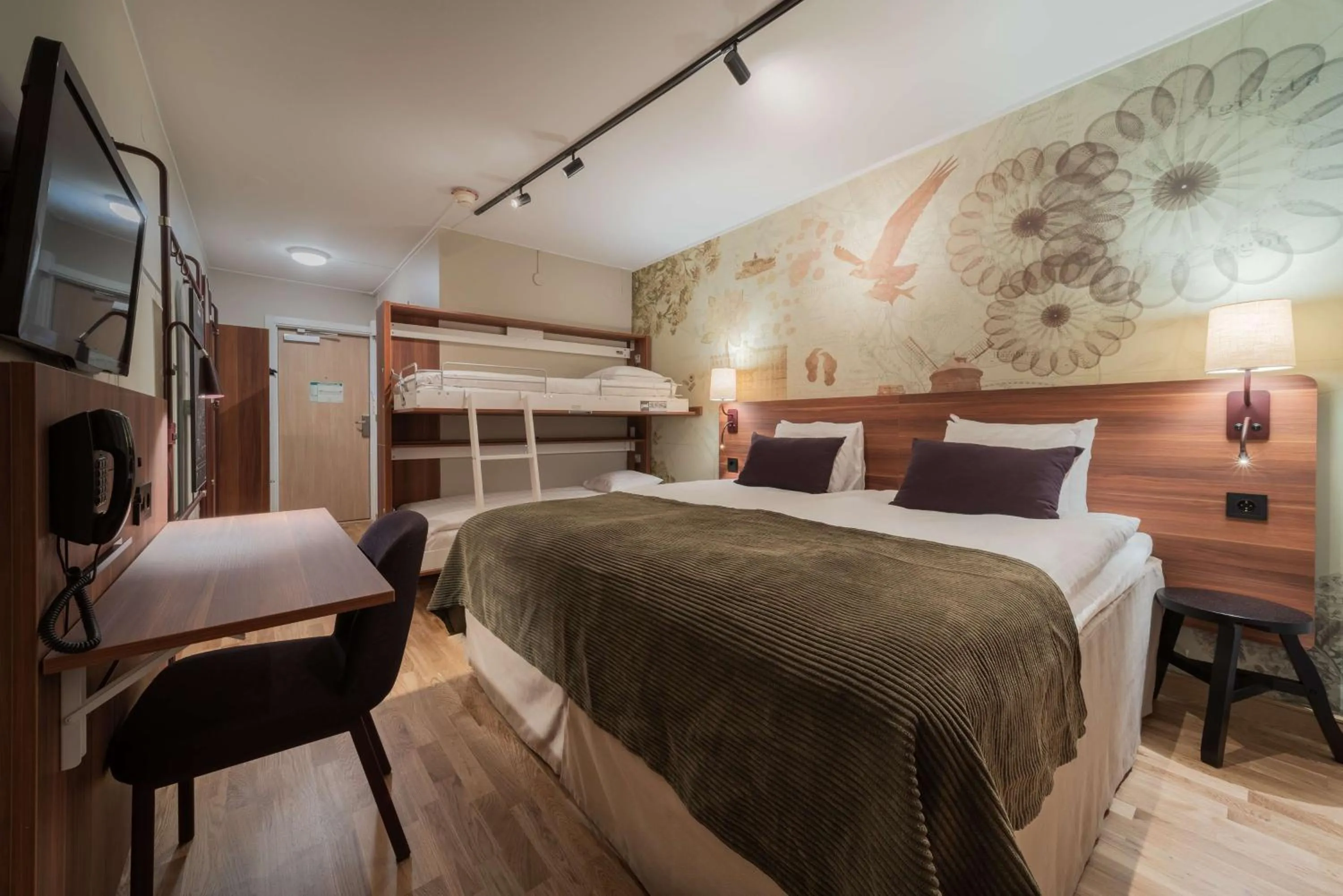 Bedroom, Bed in Scandic Västerås