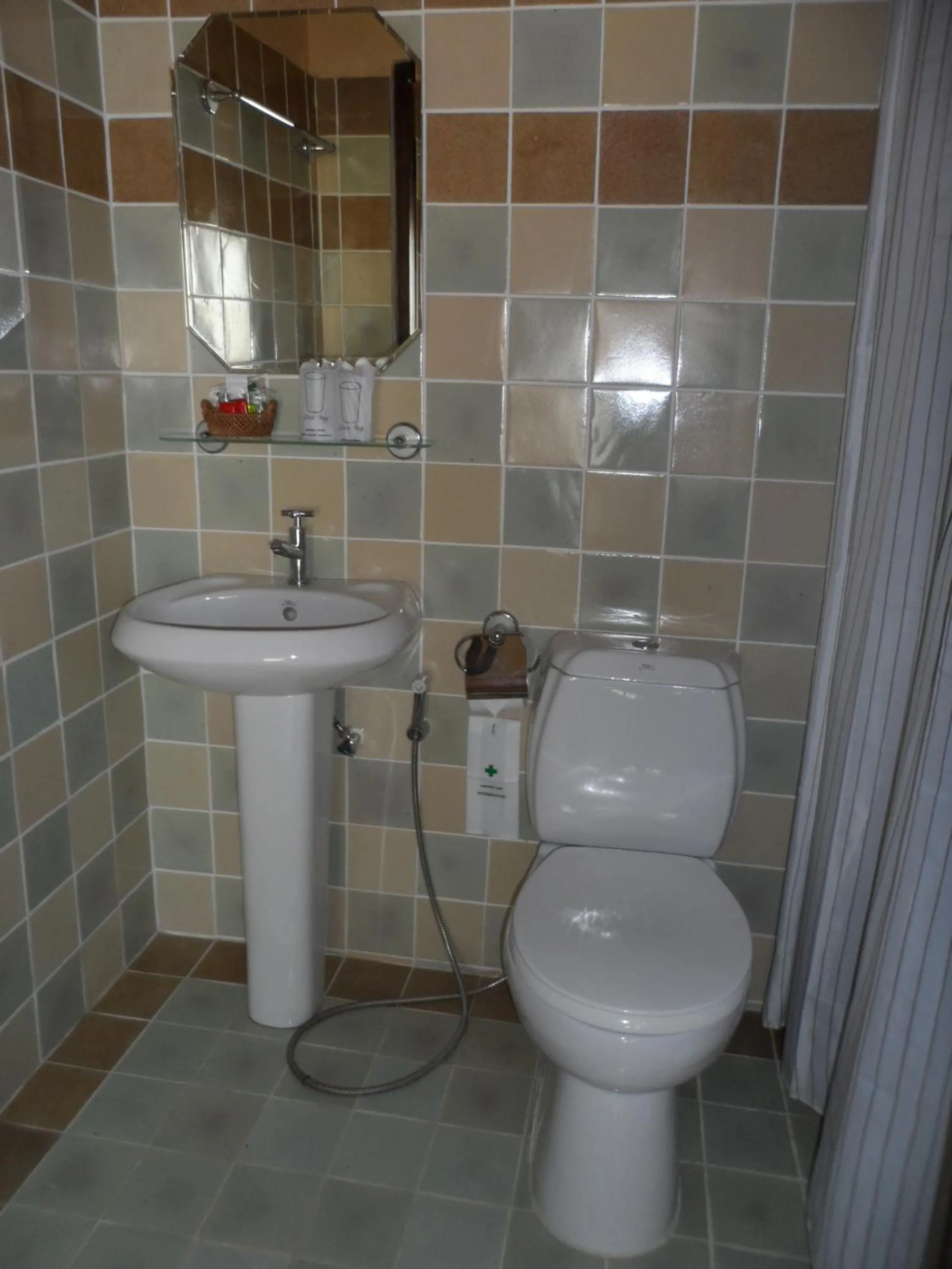 Baiyoke Chalet Hotel