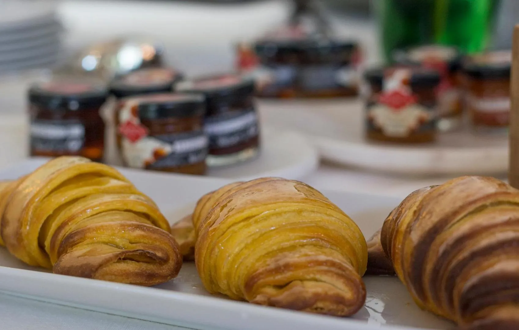 Buffet breakfast in Cascais Casa Laranja Guesthouse