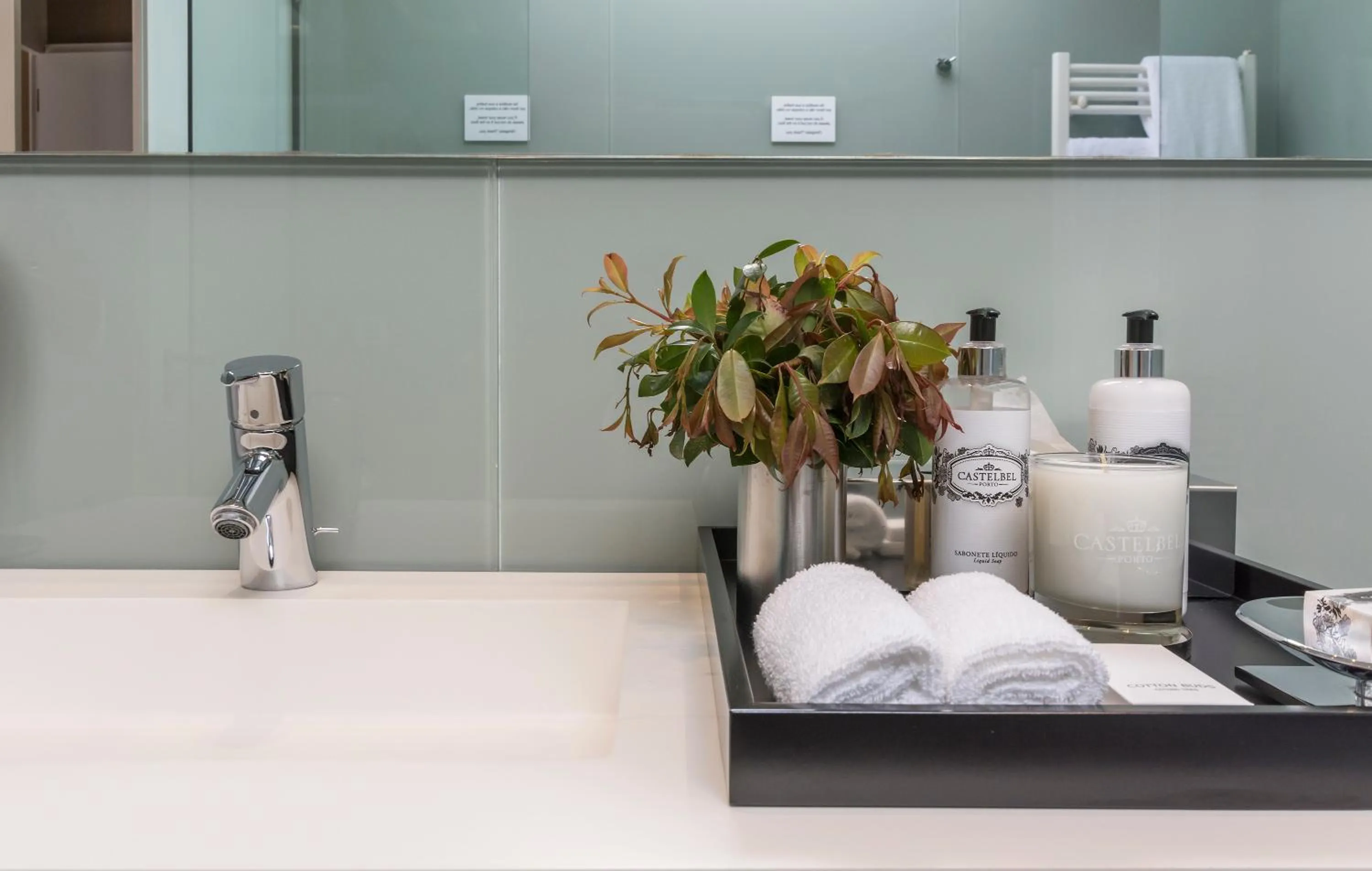 Bathroom in Cascais Casa Laranja Guesthouse